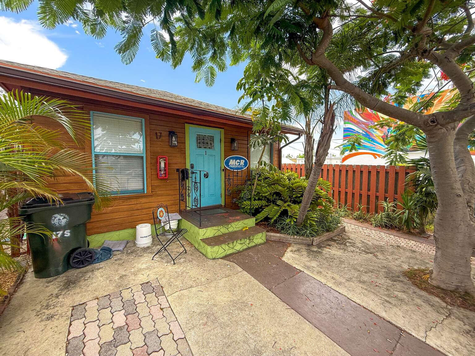 LAKE WORTH TOWN OF - Residential Income