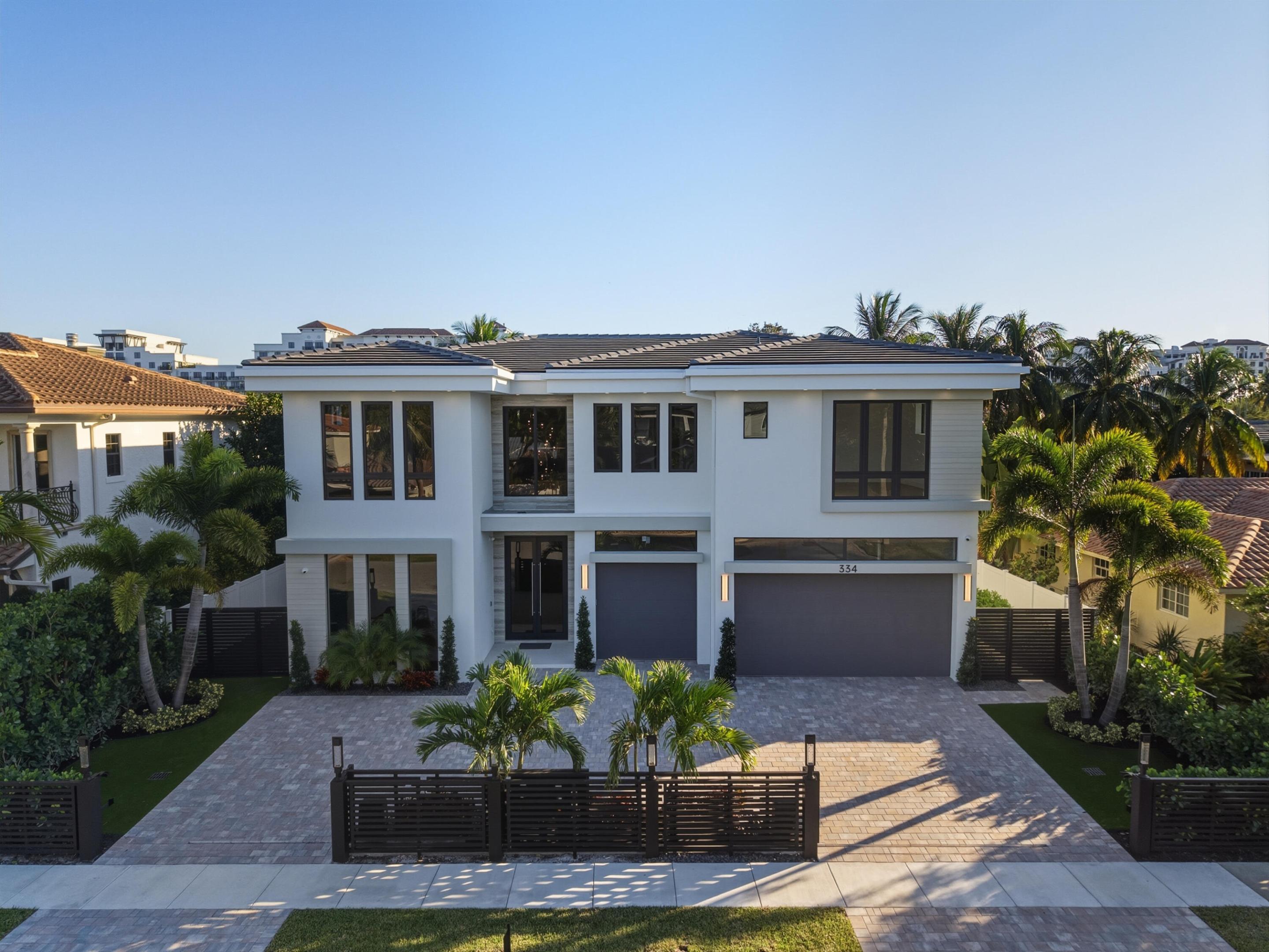 KINGS COURT REPLAT - Residential