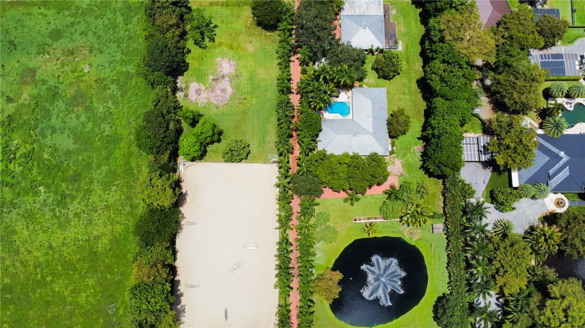SUNSHINE RANCHES - Residential