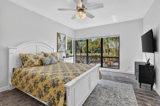 LAKES CONDO - Residential