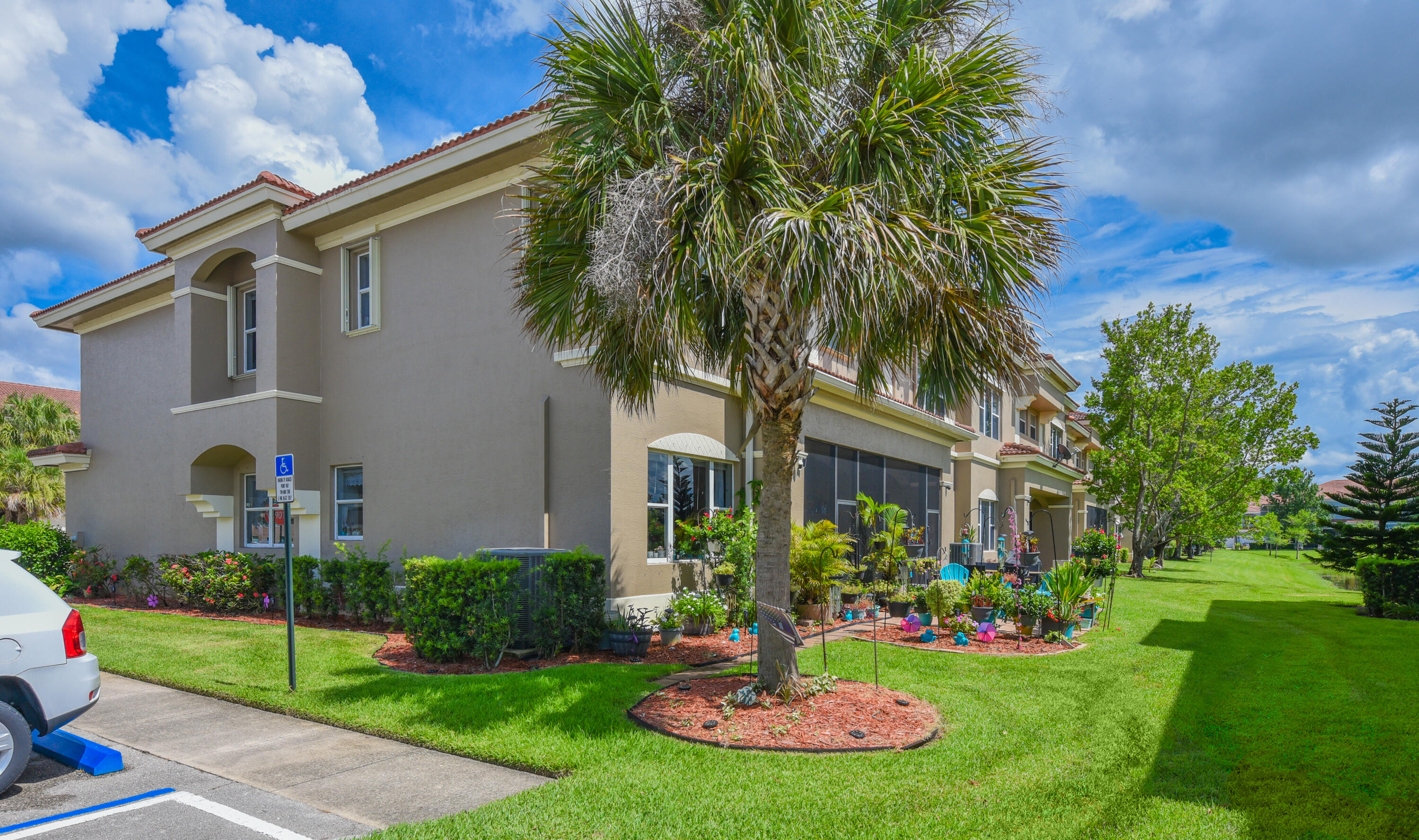 THIRD REPLAT OF PORTOFINO ISLES - Residential
