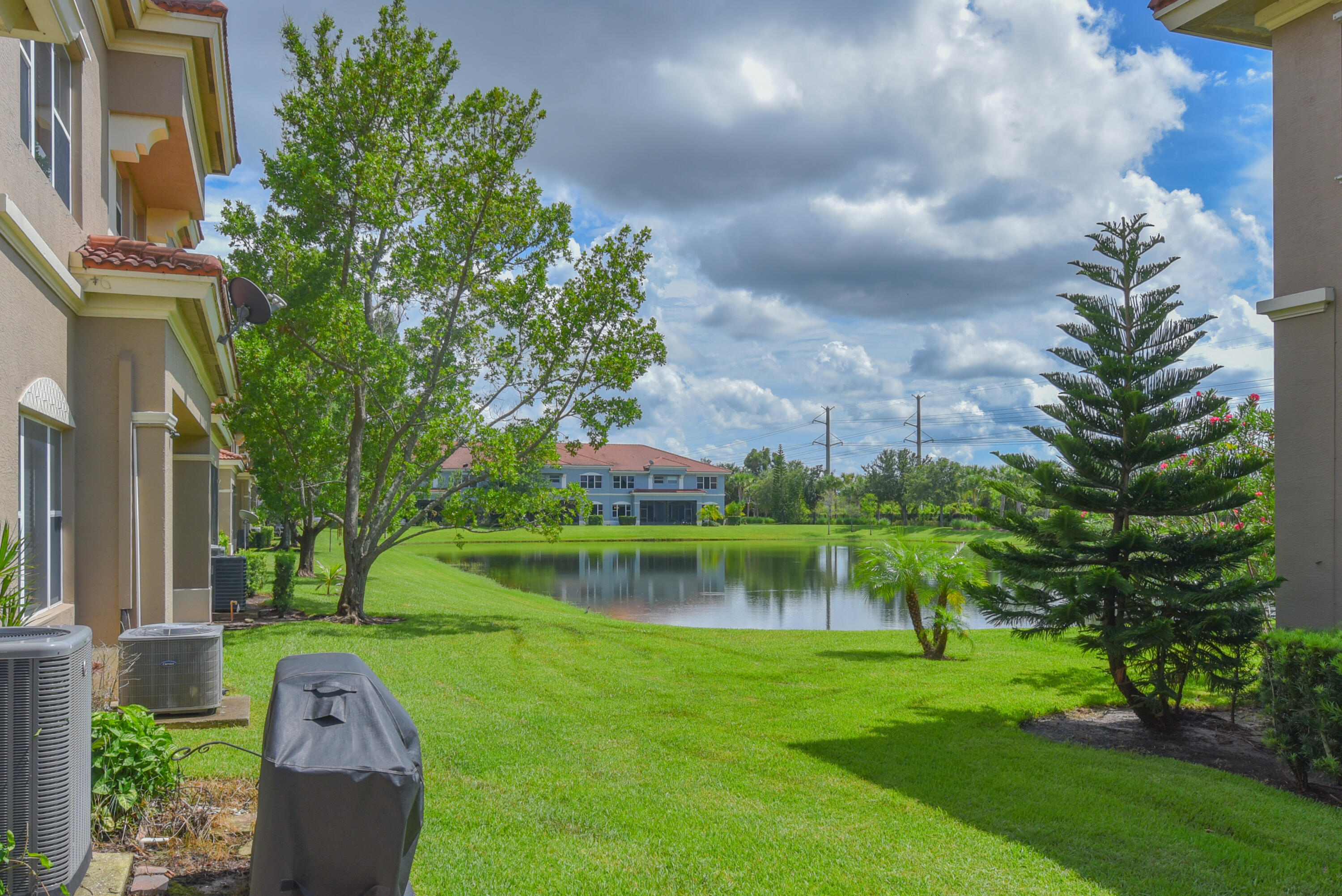 THIRD REPLAT OF PORTOFINO ISLES - Residential