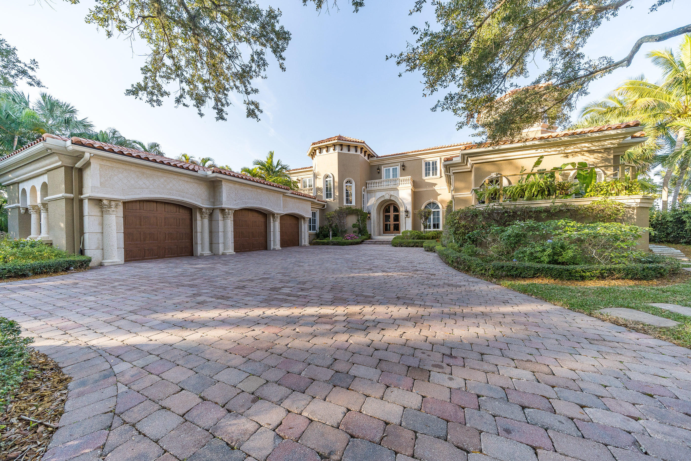Sanctuary Bay - Residential