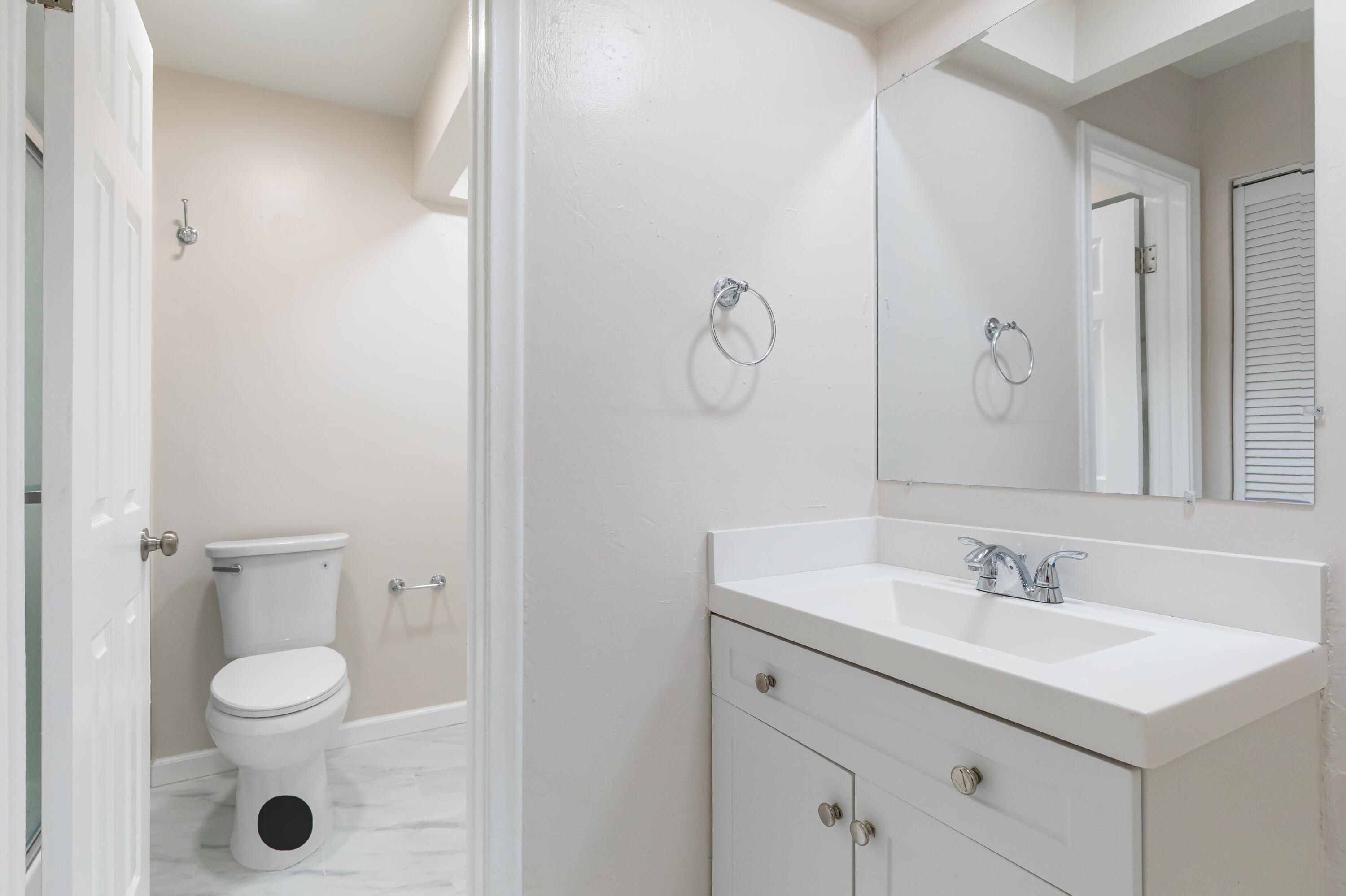 LAUDERDALE NORTH PARK SEC 3 - Residential Lease