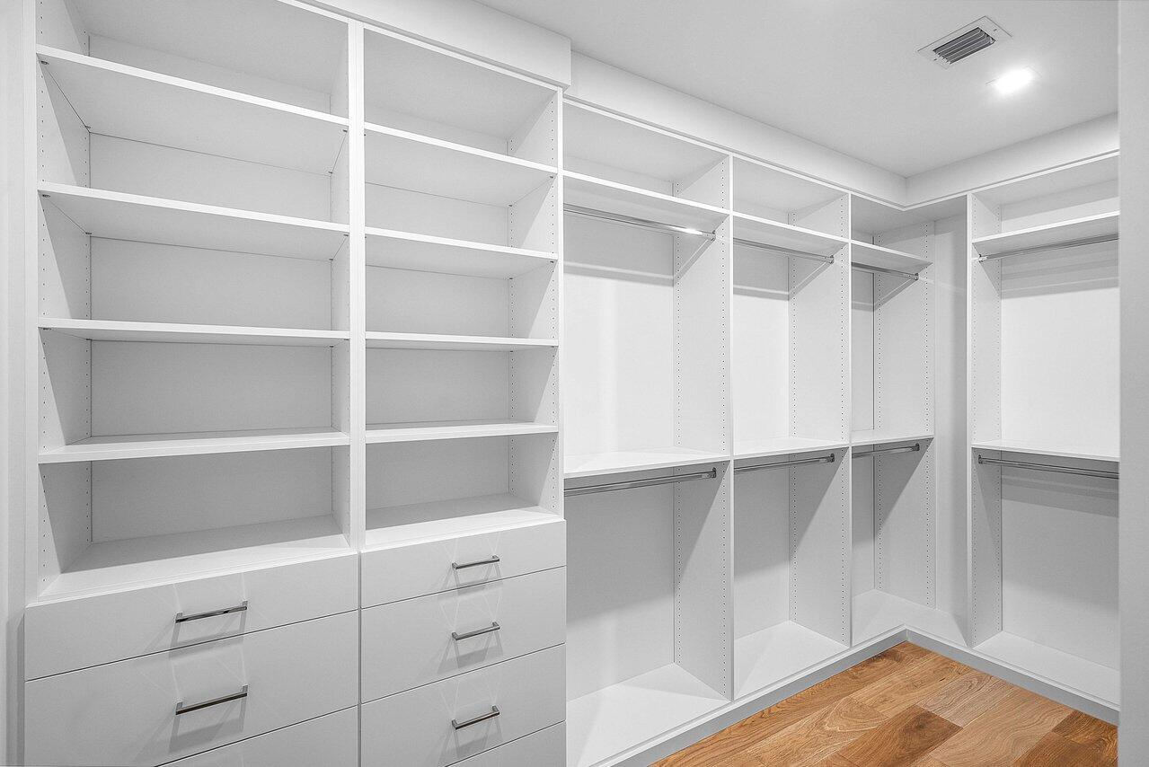 DELRAY RIDGE - Residential