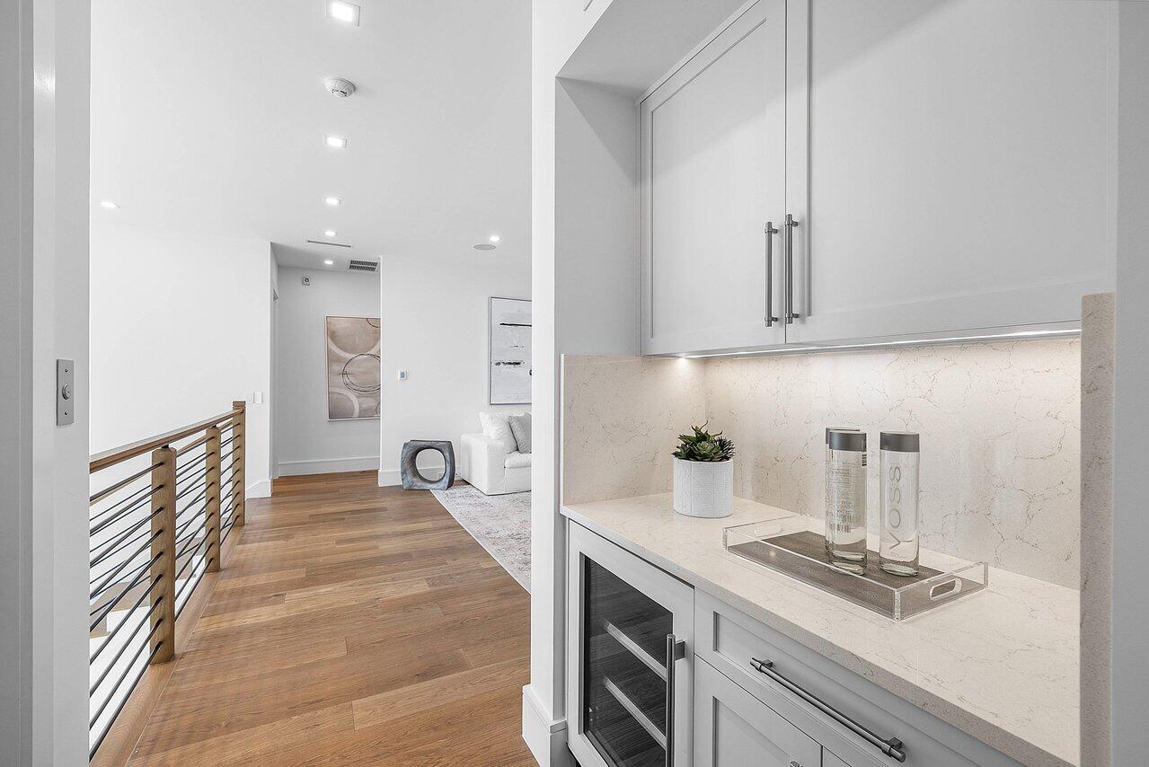 DELRAY RIDGE - Residential