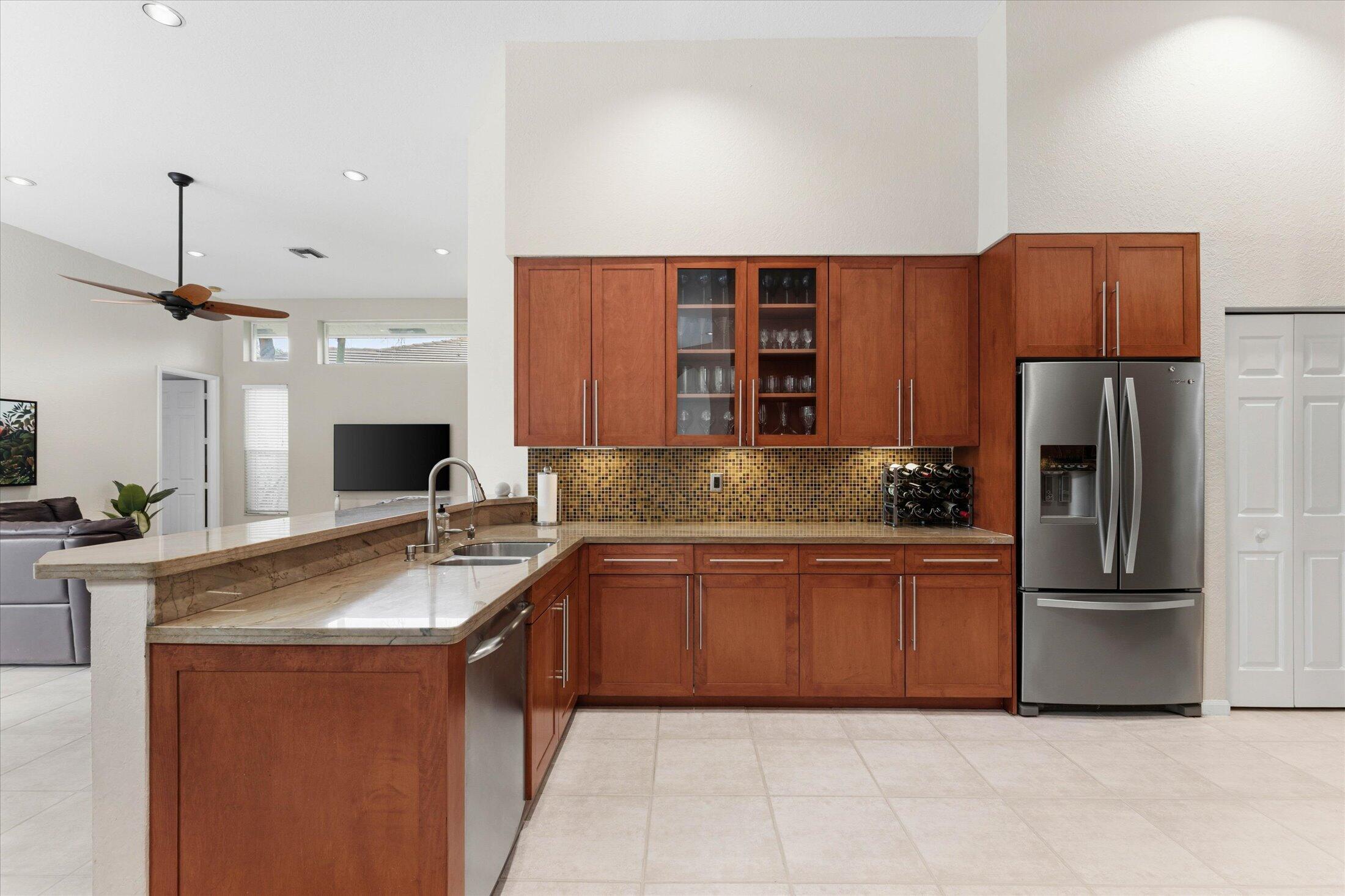 MEADOW RUN WEST - Residential