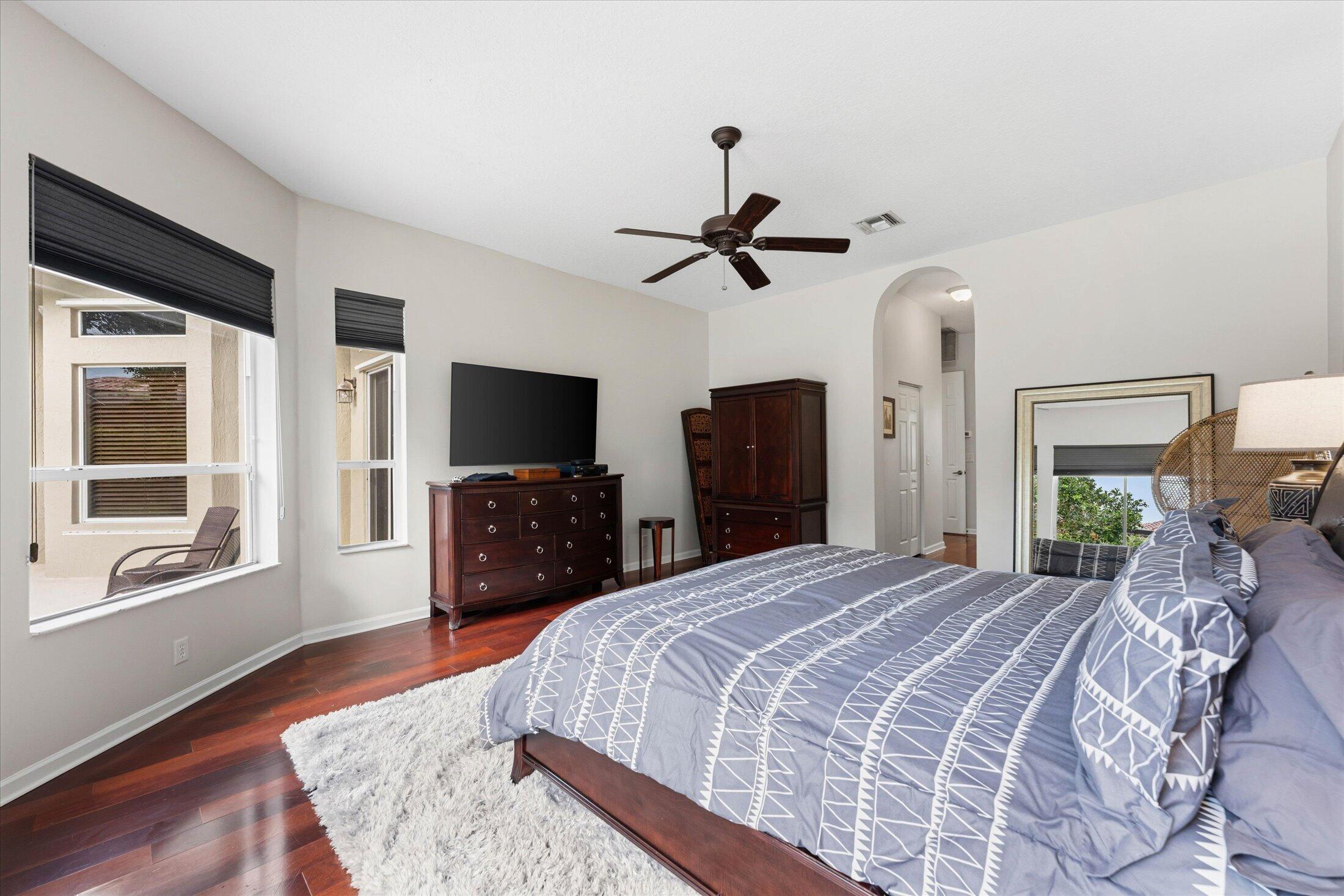 MEADOW RUN WEST - Residential
