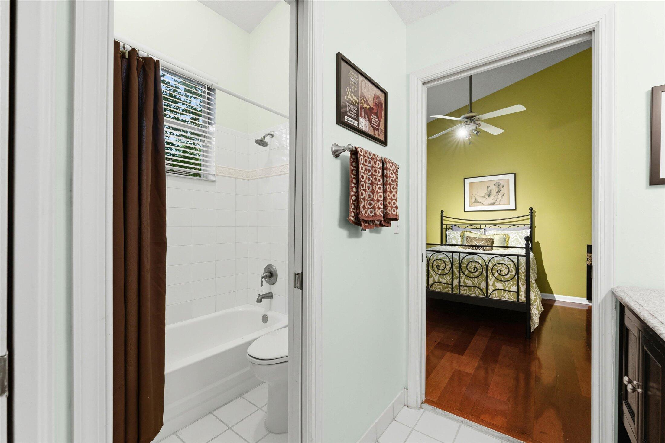 MEADOW RUN WEST - Residential