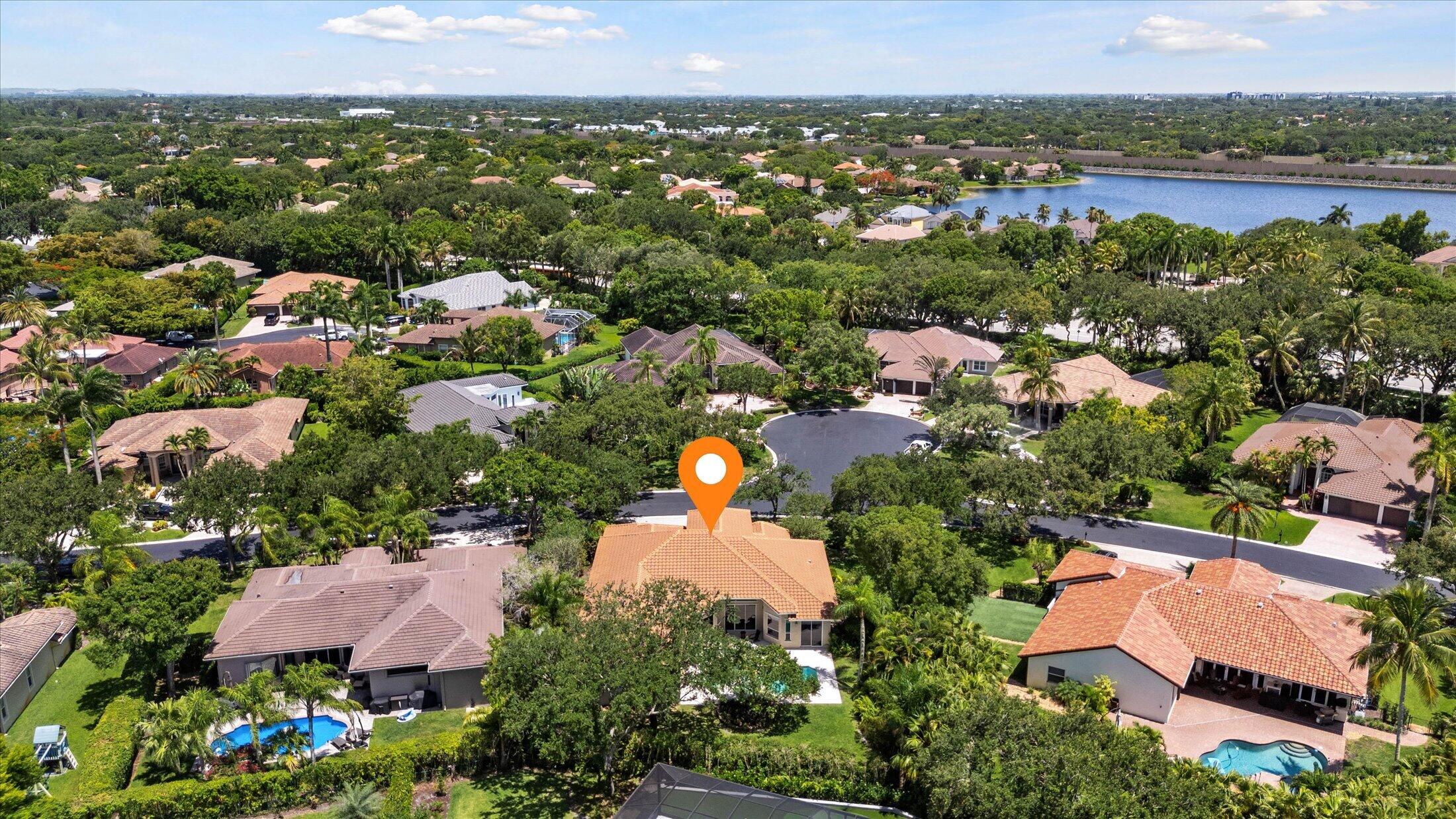 MEADOW RUN WEST - Residential