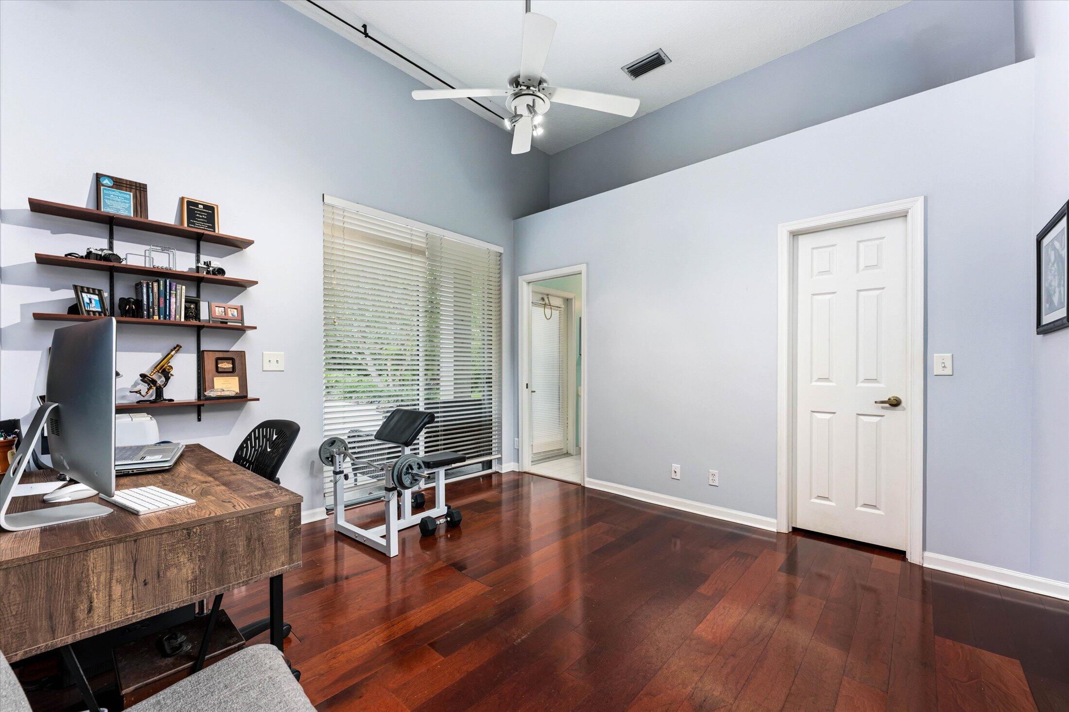MEADOW RUN WEST - Residential
