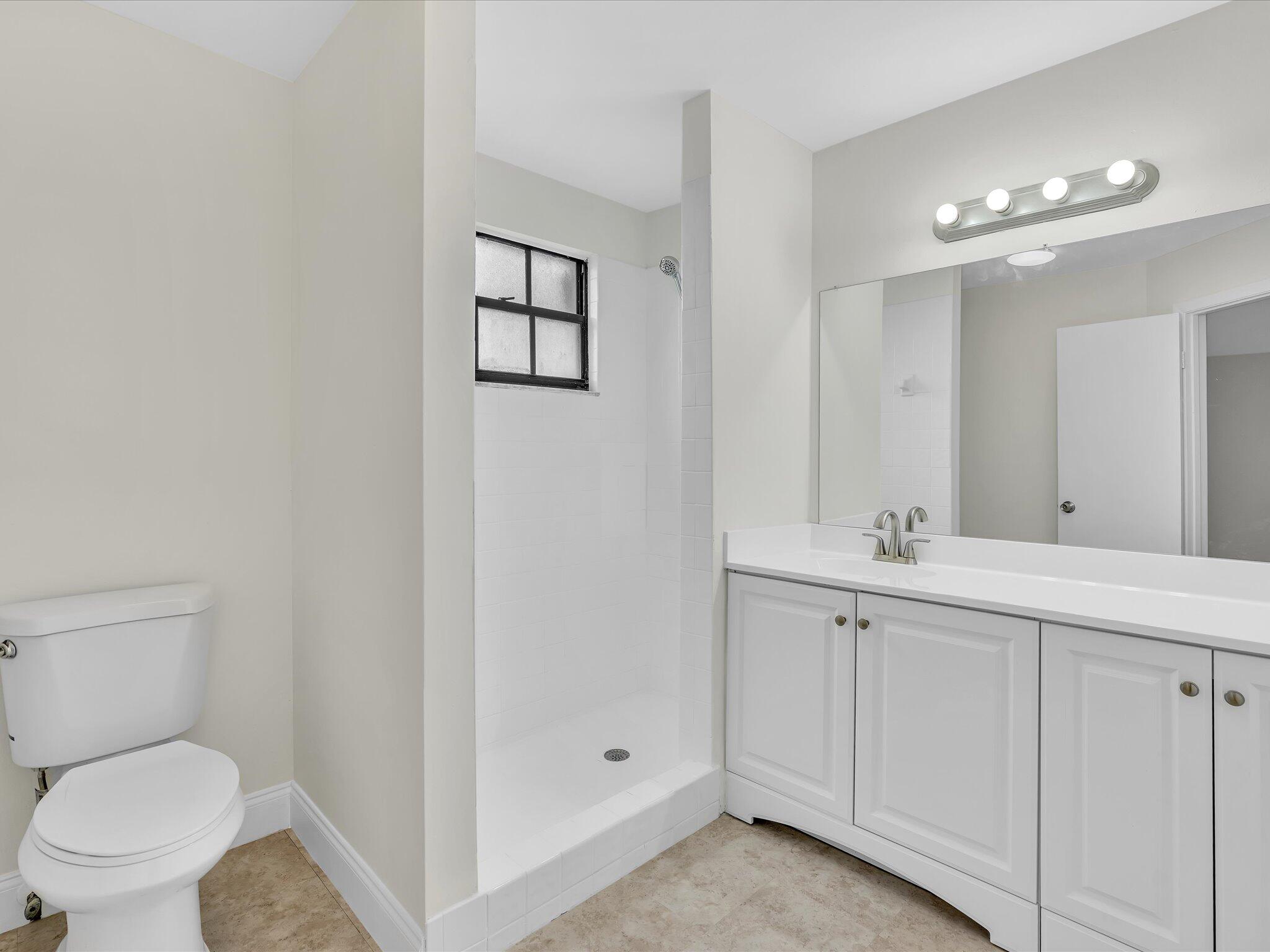 Lakeview Courts - Residential