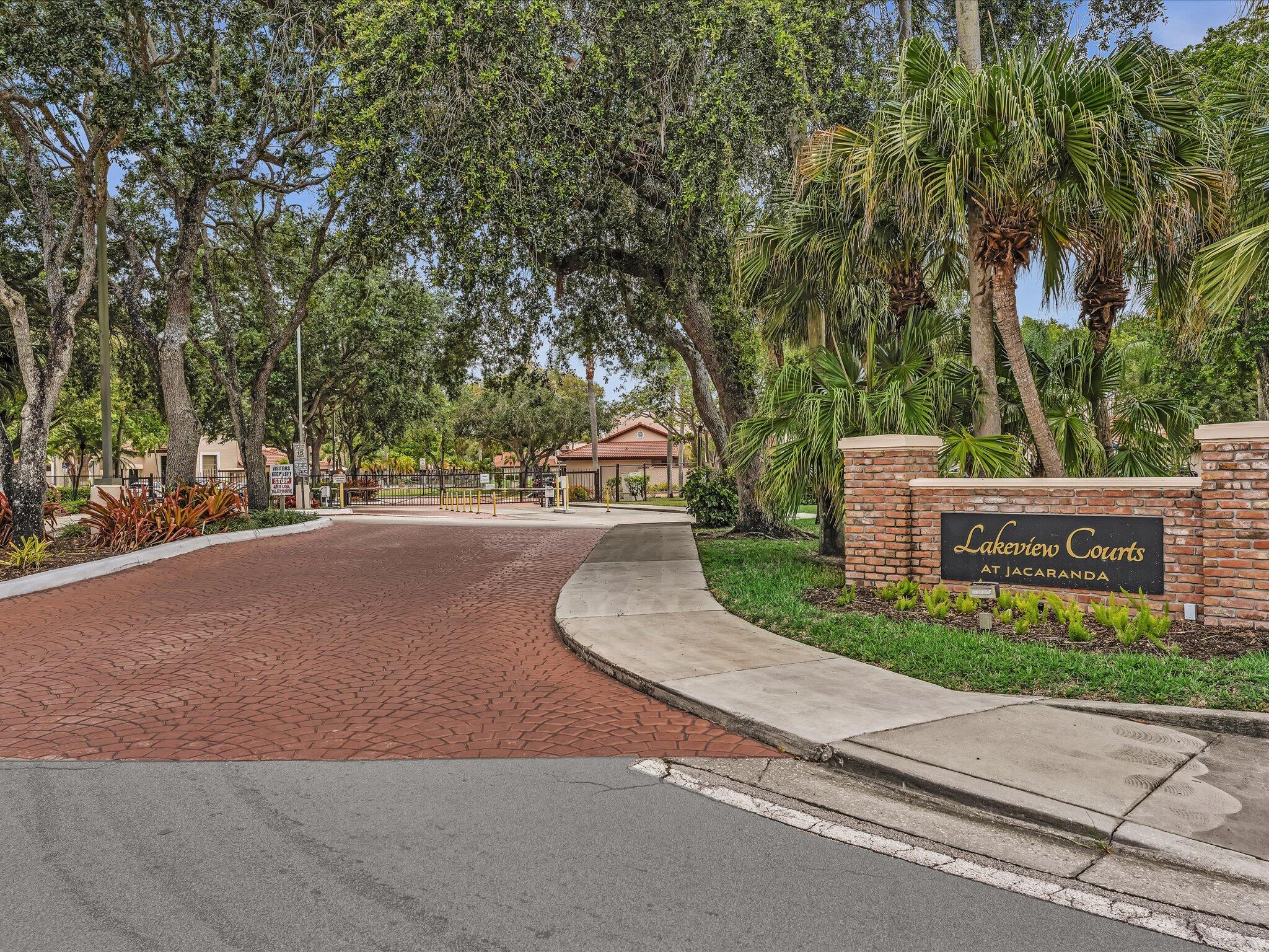 Lakeview Courts - Residential