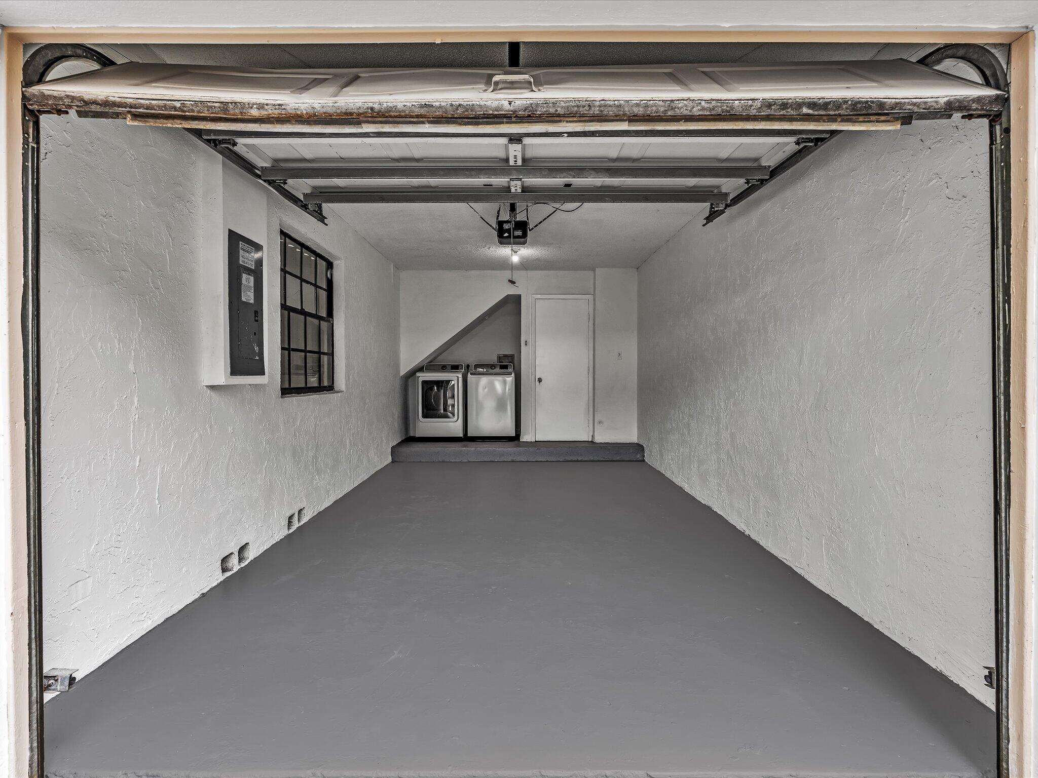 Lakeview Courts - Residential
