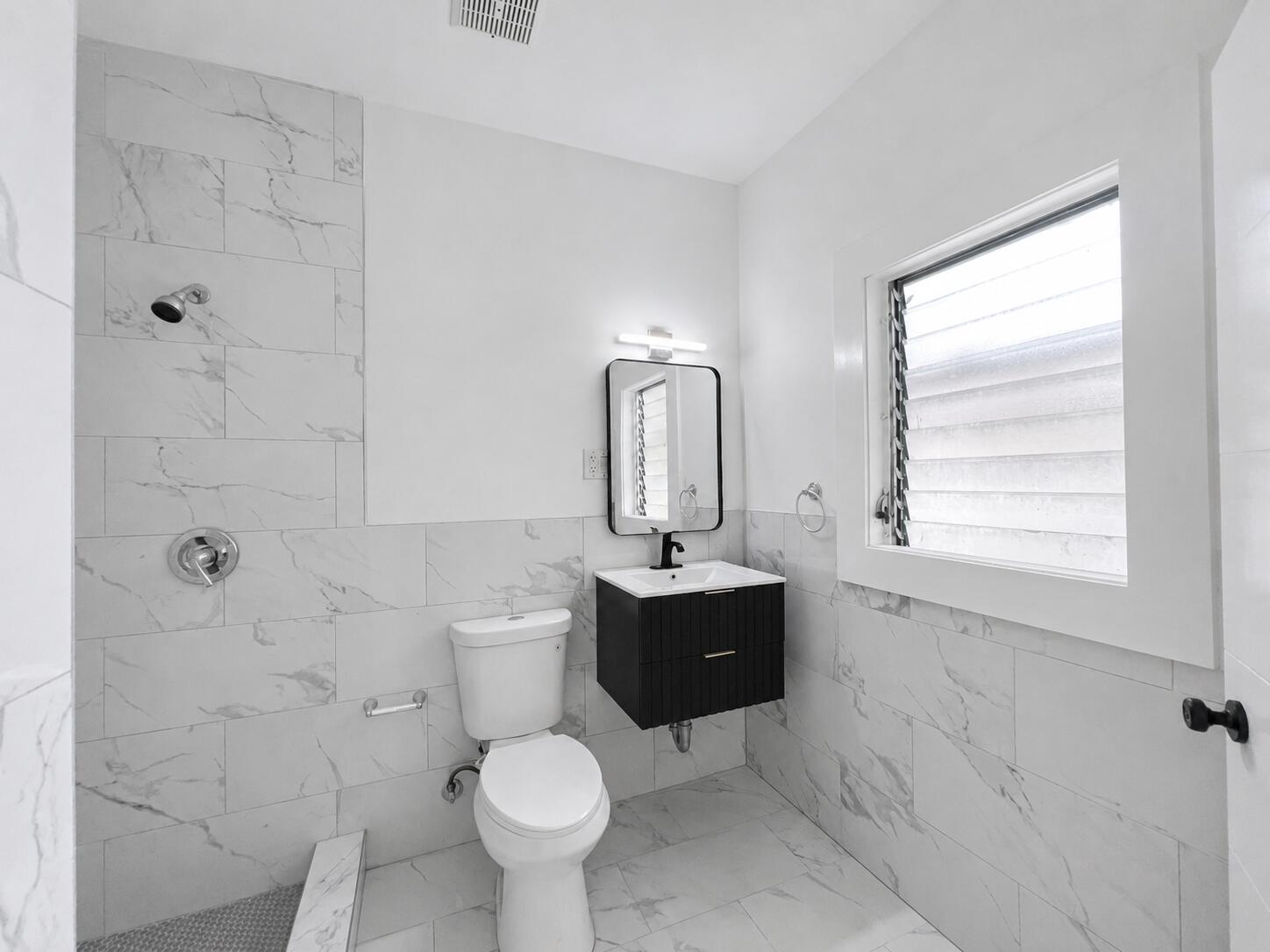 HOLLYWOOD - Residential Lease