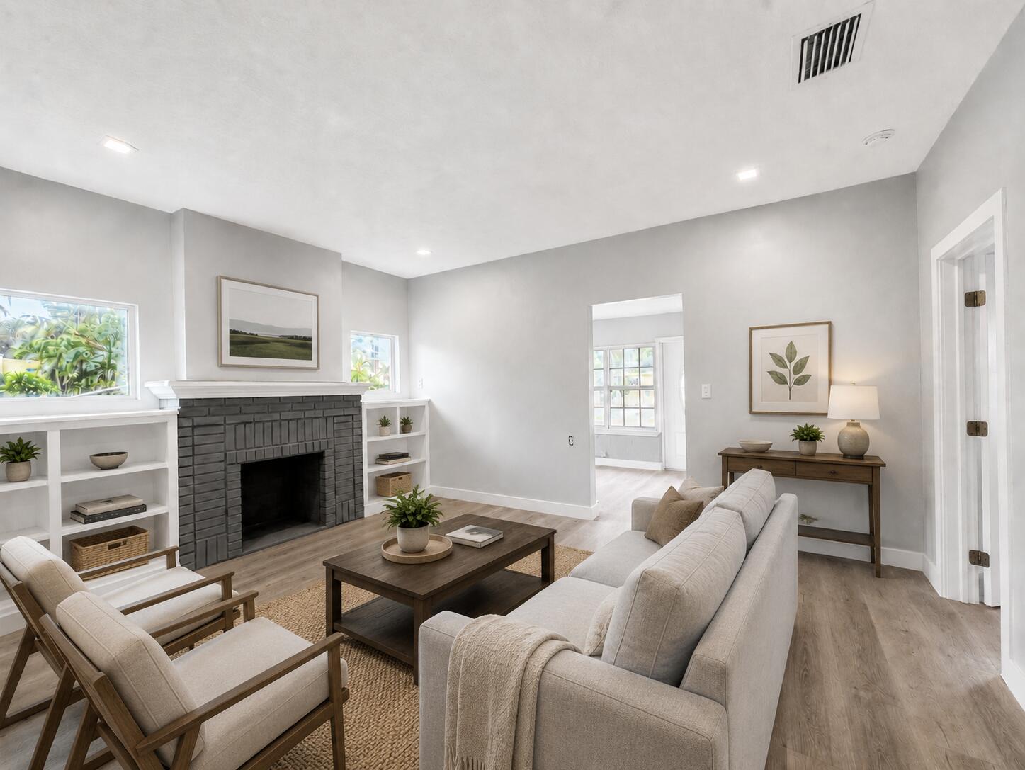HOLLYWOOD - Residential Lease