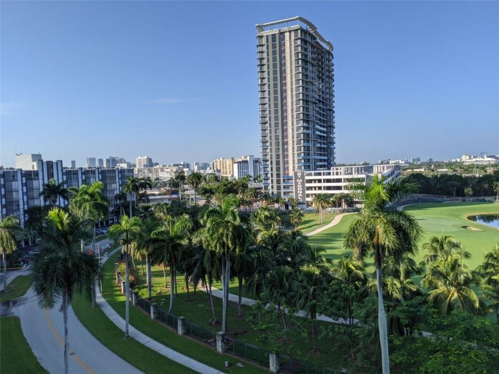 Best Location, Recent Structural Inspection's and Refurbishment's    Feature Rich Penthouse 180Â°View, Excellent Location, Low HOA Fee ,  This Updated Condo and Association Includes 2 Pools, Gym, Sun Deck's,  Rec Center  Spacious Split 2 Bedroom Plan Top Floor Unit With Amazing Views    2 Bathrooms, Living / Dining Room, Large Kitchen with  Stainless Steel Appliances and Granite Countertops and A Large Screened-in Balcony With Stunning White Tiles Throughout. Must See.