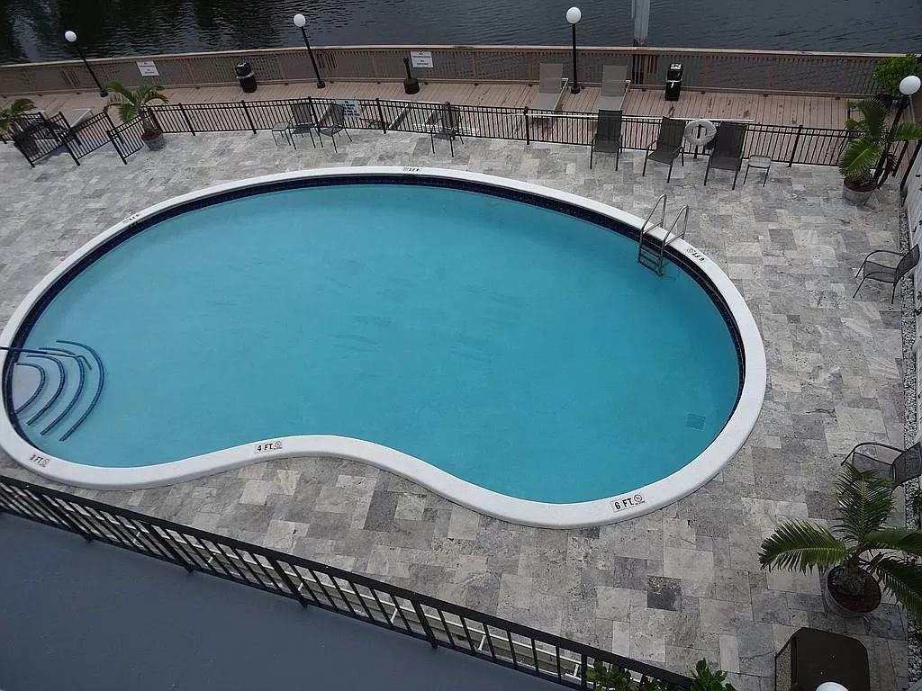 Fairways Riviera Condo - Residential