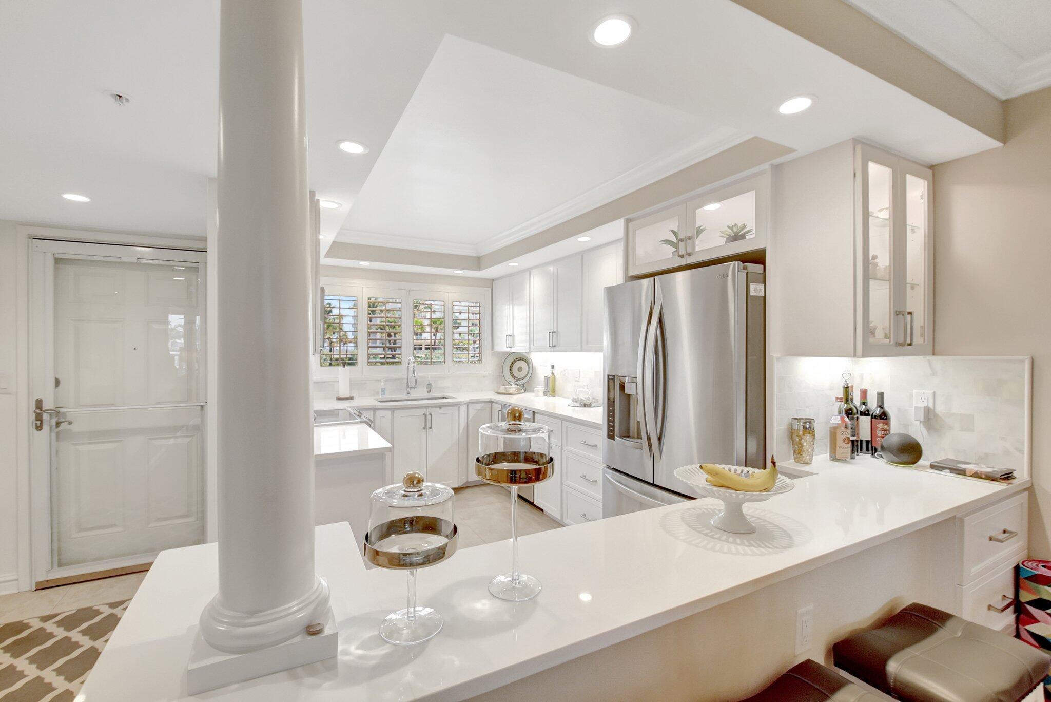 SEAGATE OF HIGHLAND CONDO - Residential