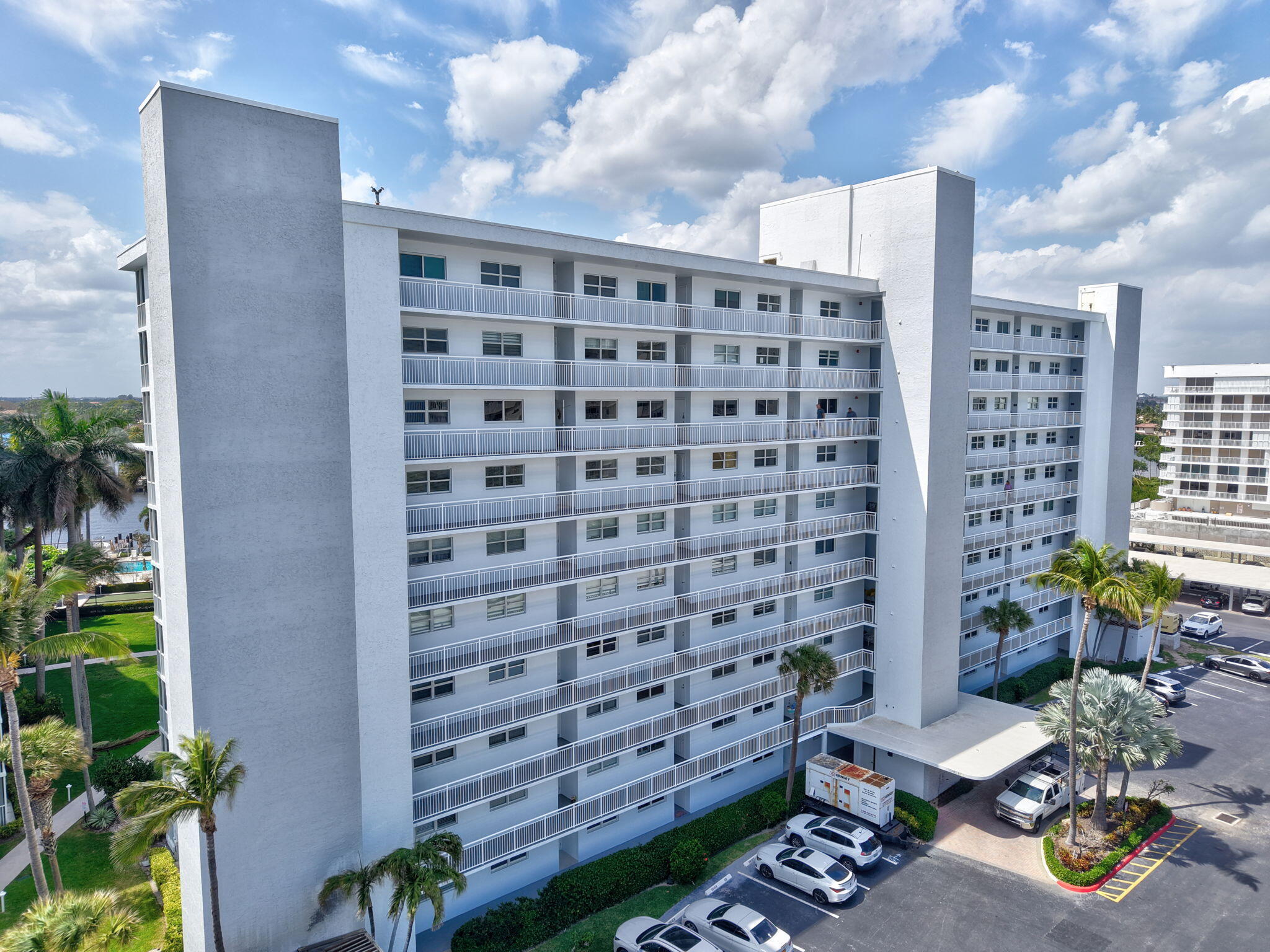SEAGATE OF HIGHLAND CONDO - Residential