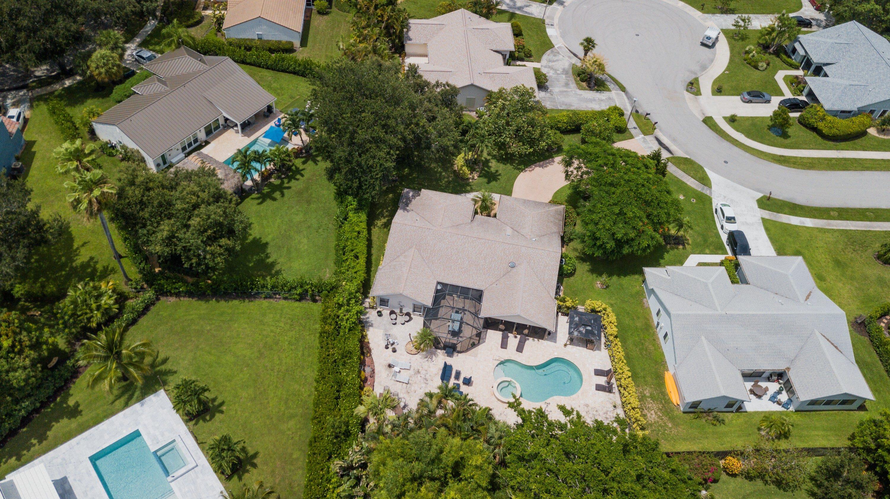 RAINBERRY ESTATES - Residential