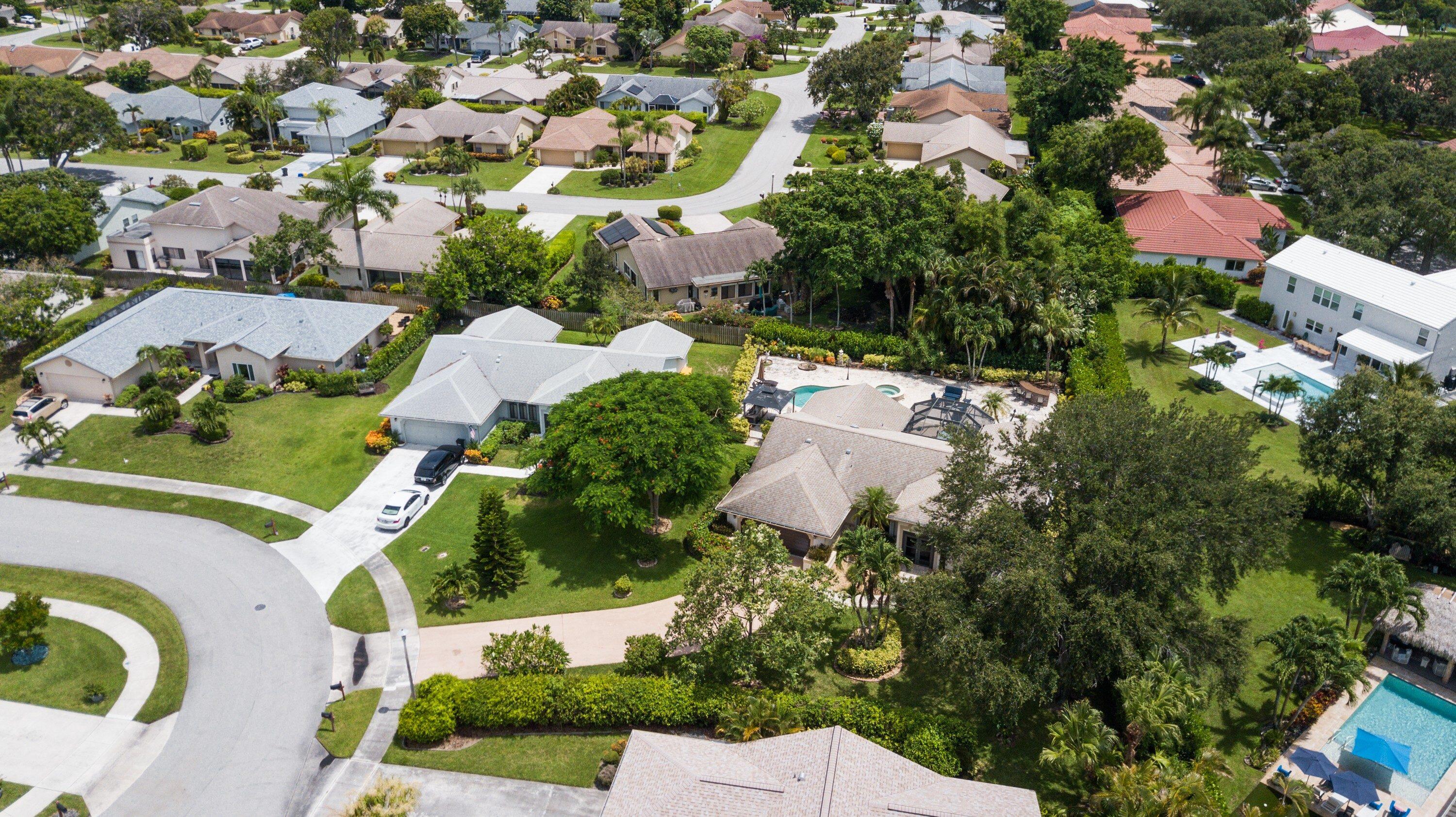 RAINBERRY ESTATES - Residential