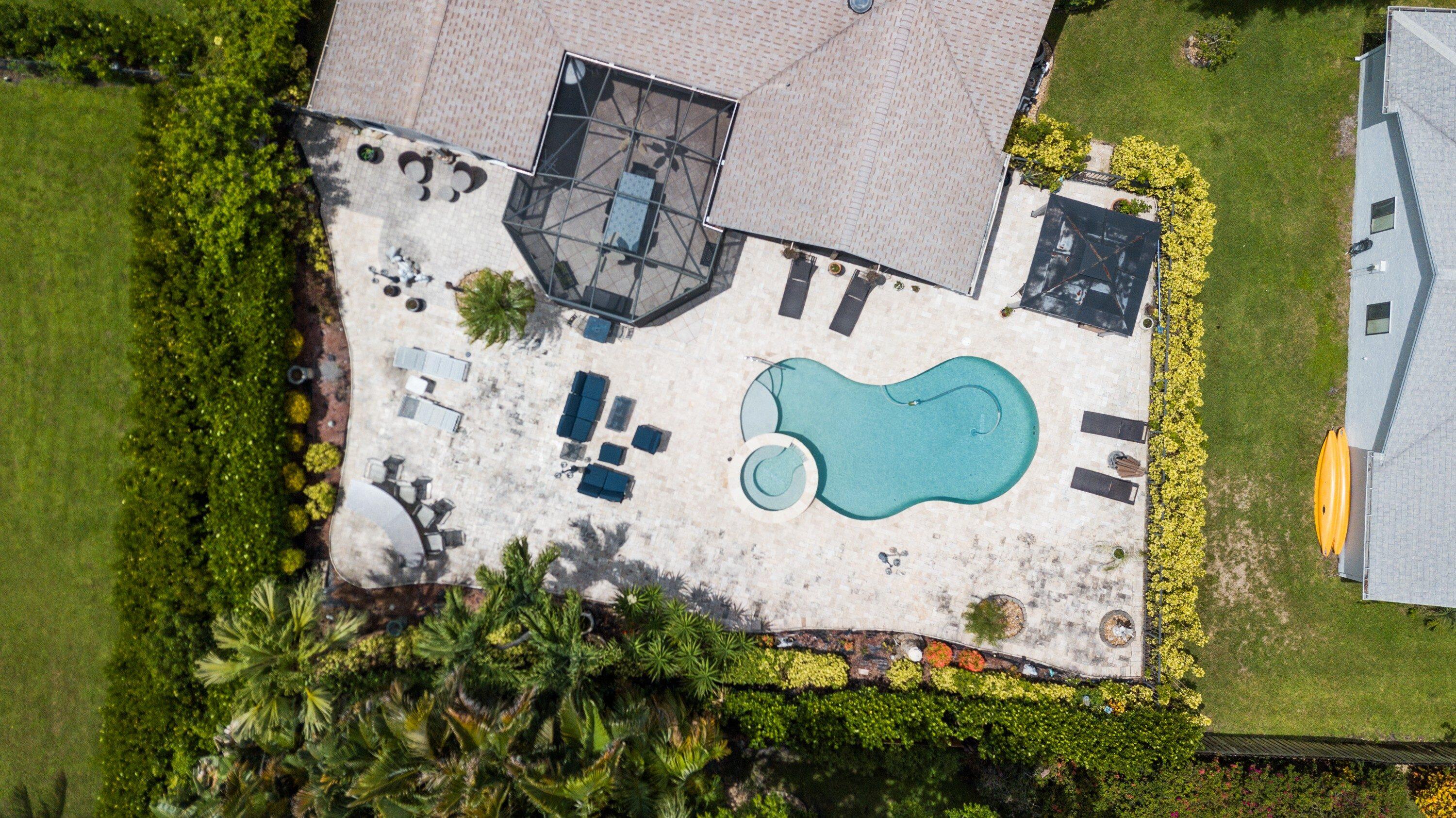 RAINBERRY ESTATES - Residential
