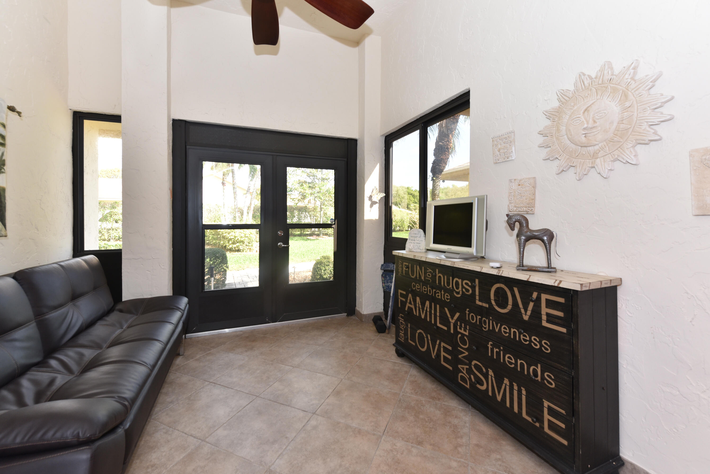 RAINBERRY ESTATES - Residential