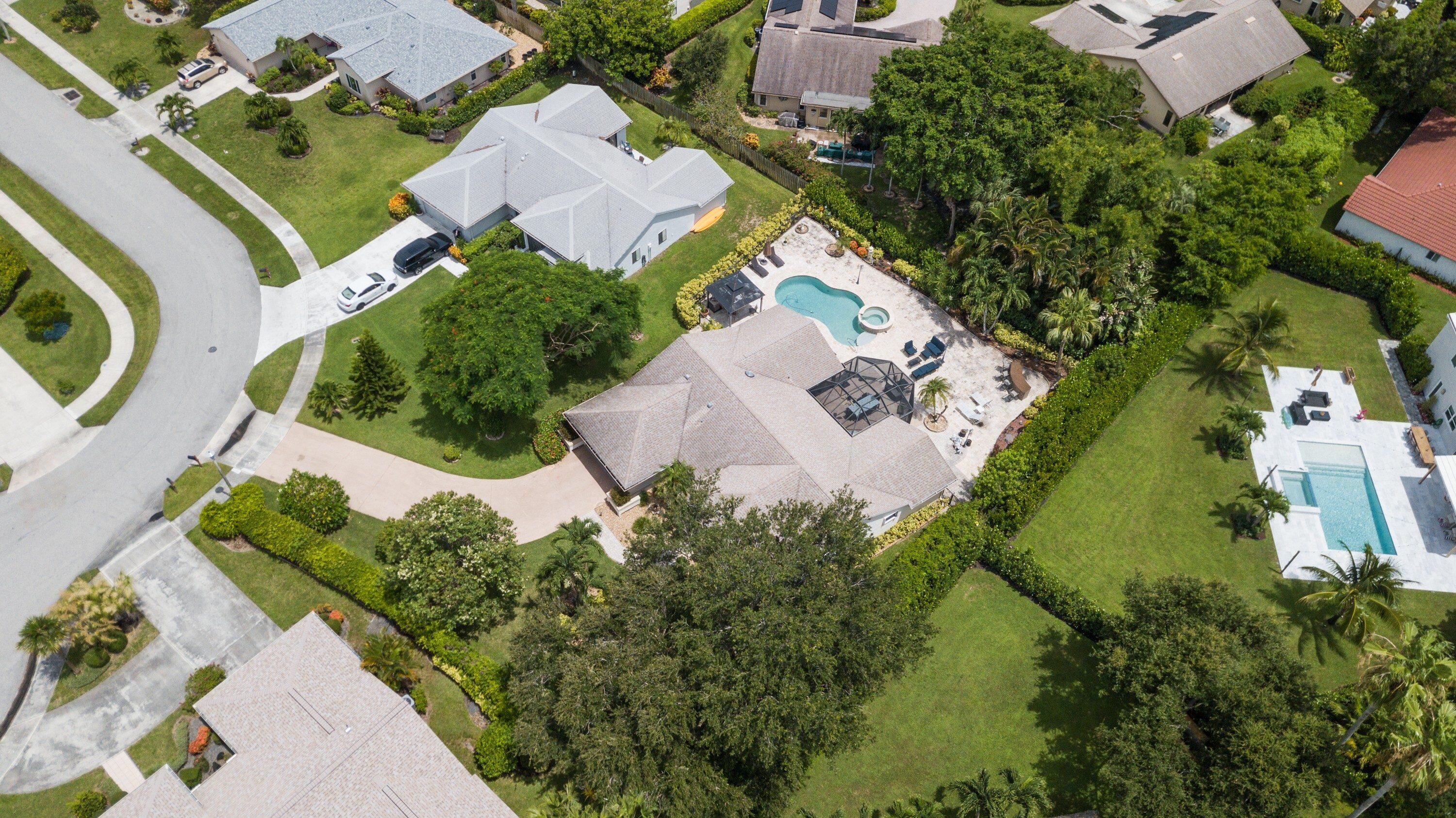 RAINBERRY ESTATES - Residential