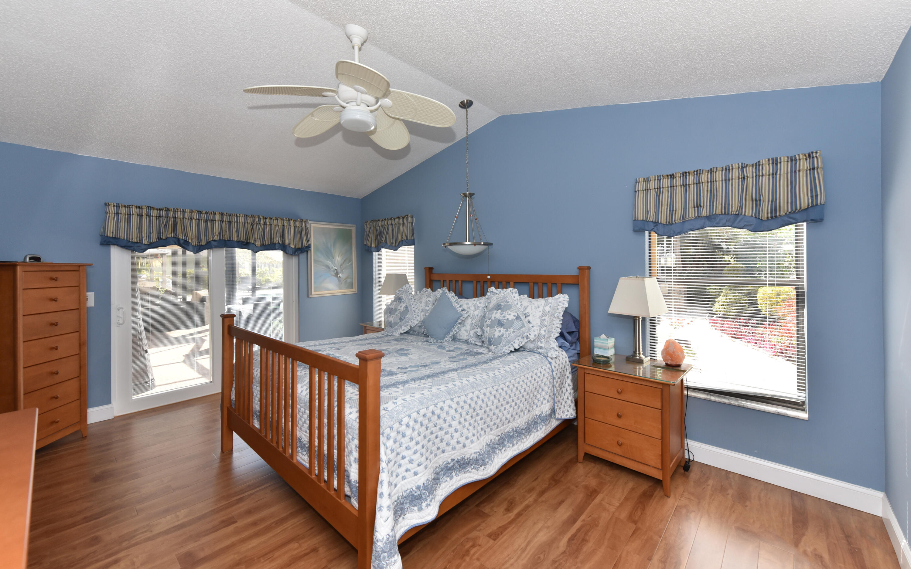 RAINBERRY ESTATES - Residential