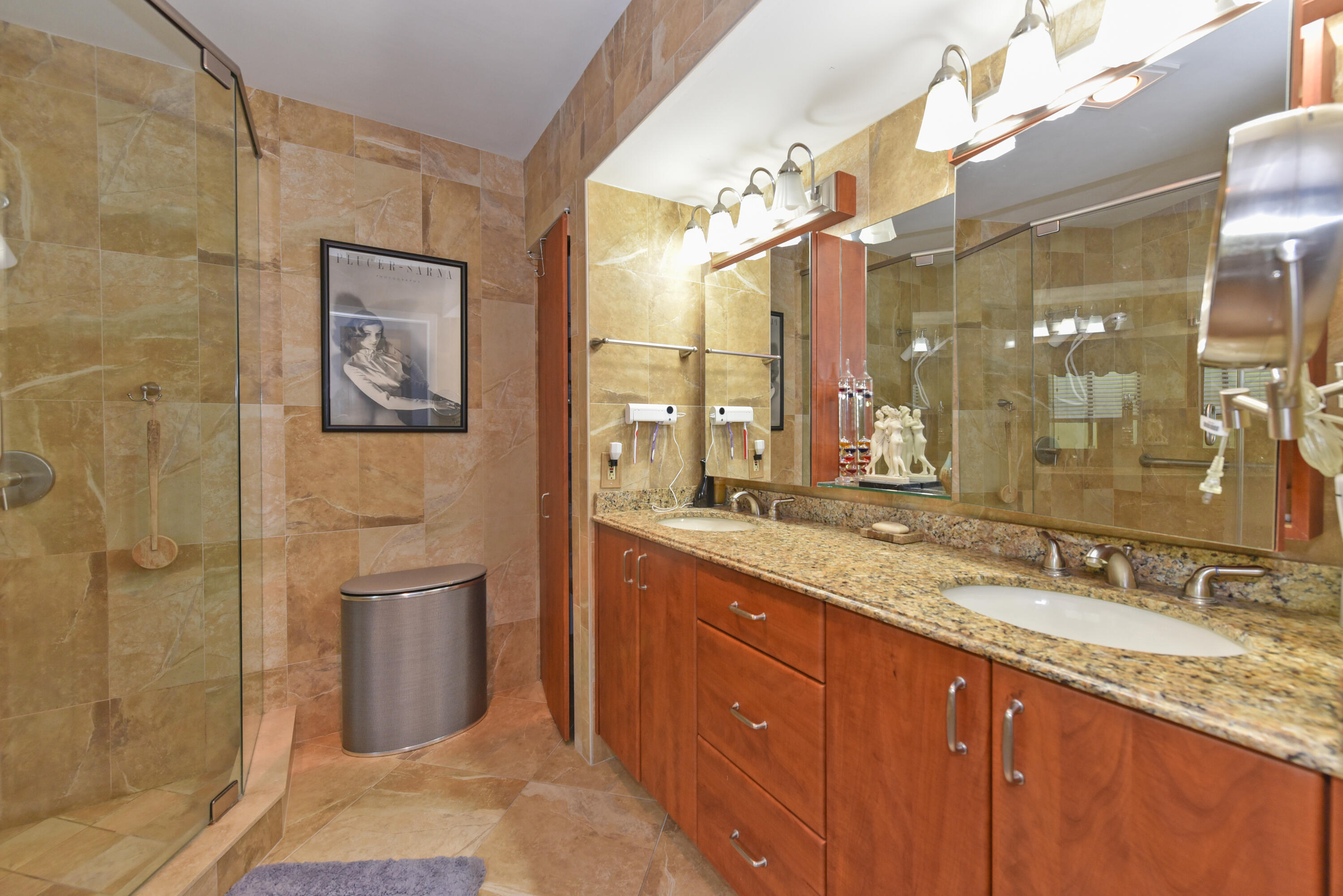 RAINBERRY ESTATES - Residential