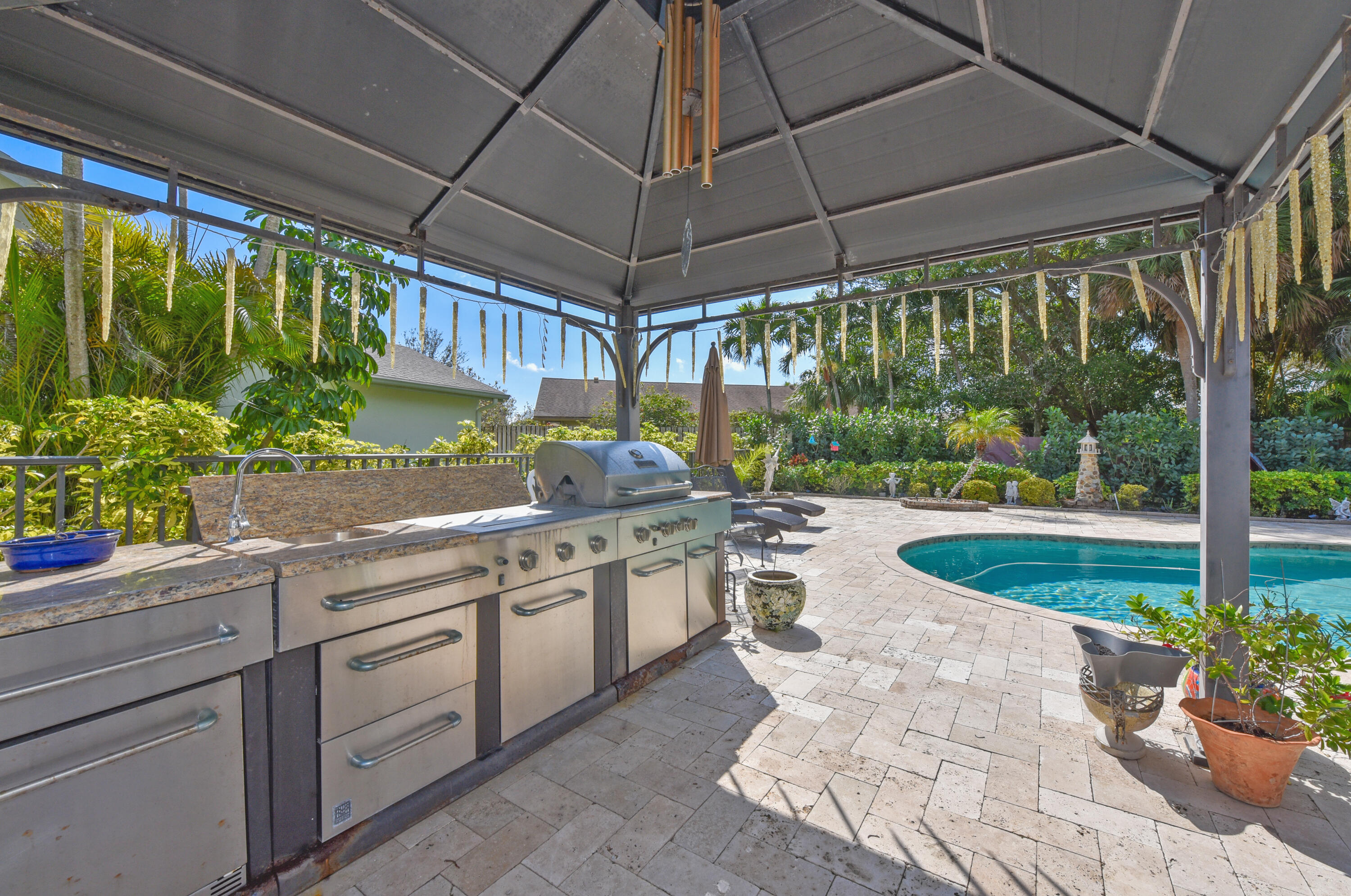 RAINBERRY ESTATES - Residential
