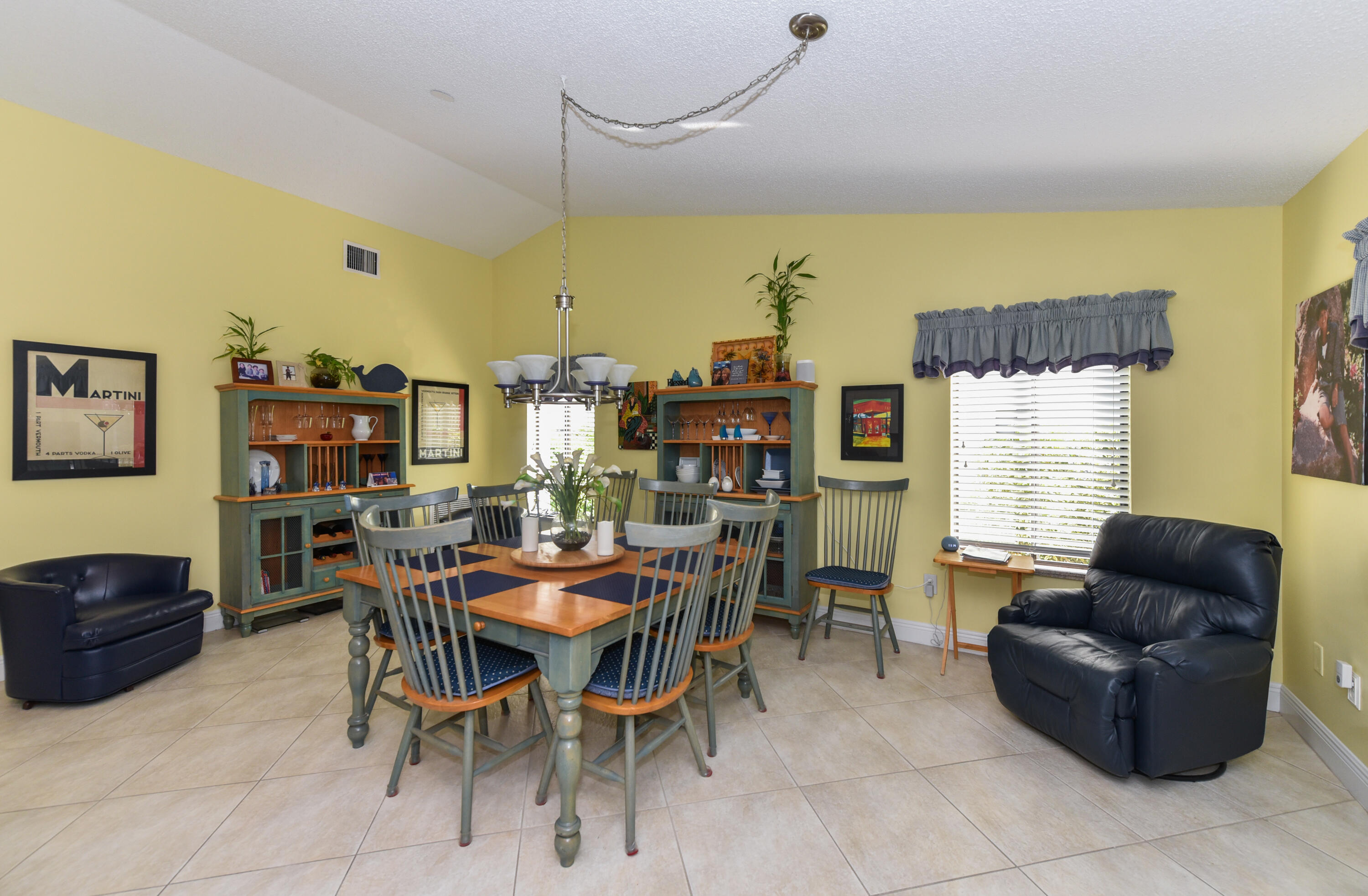 RAINBERRY ESTATES - Residential