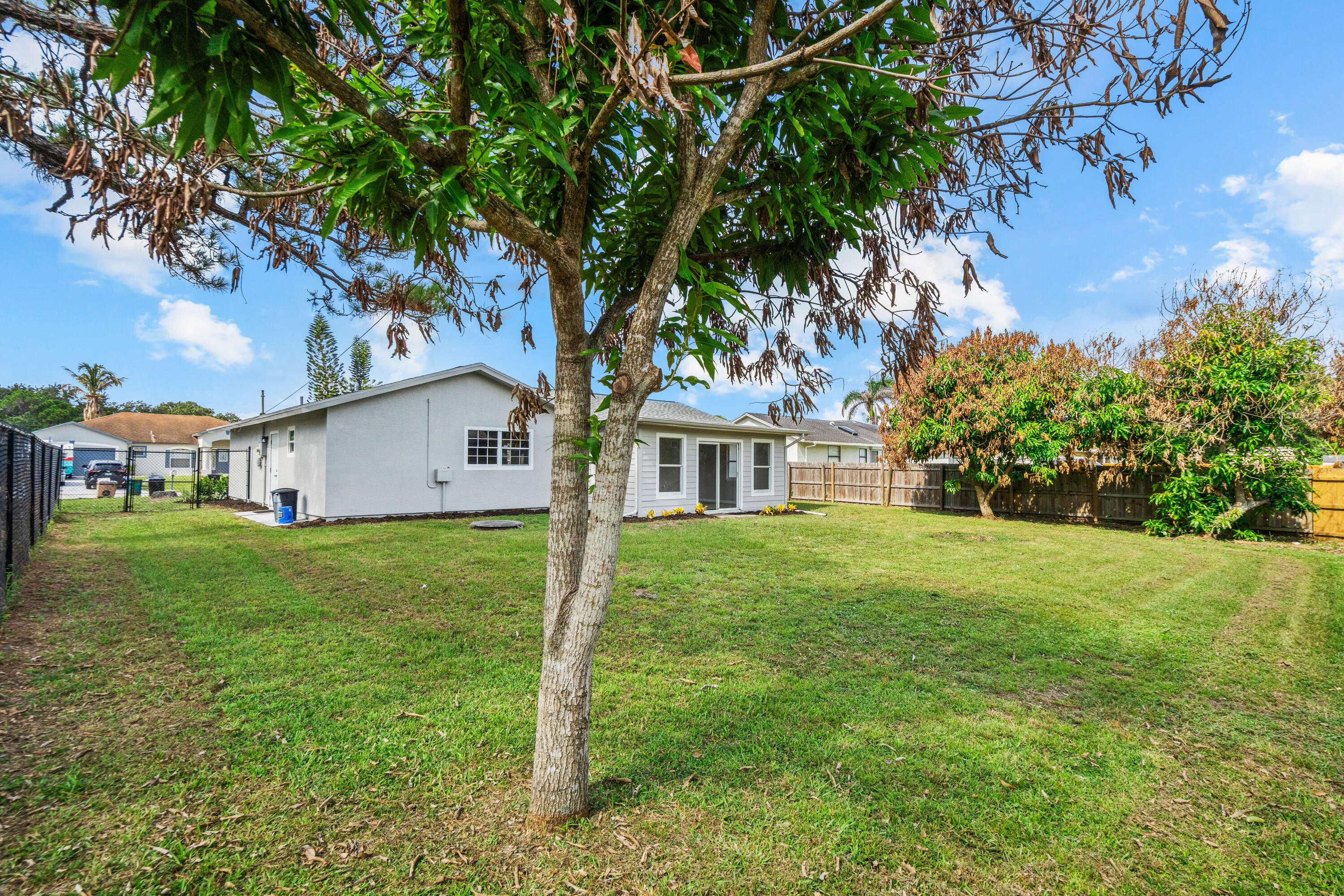 PORT ST LUCIE SECTION 18 - Residential