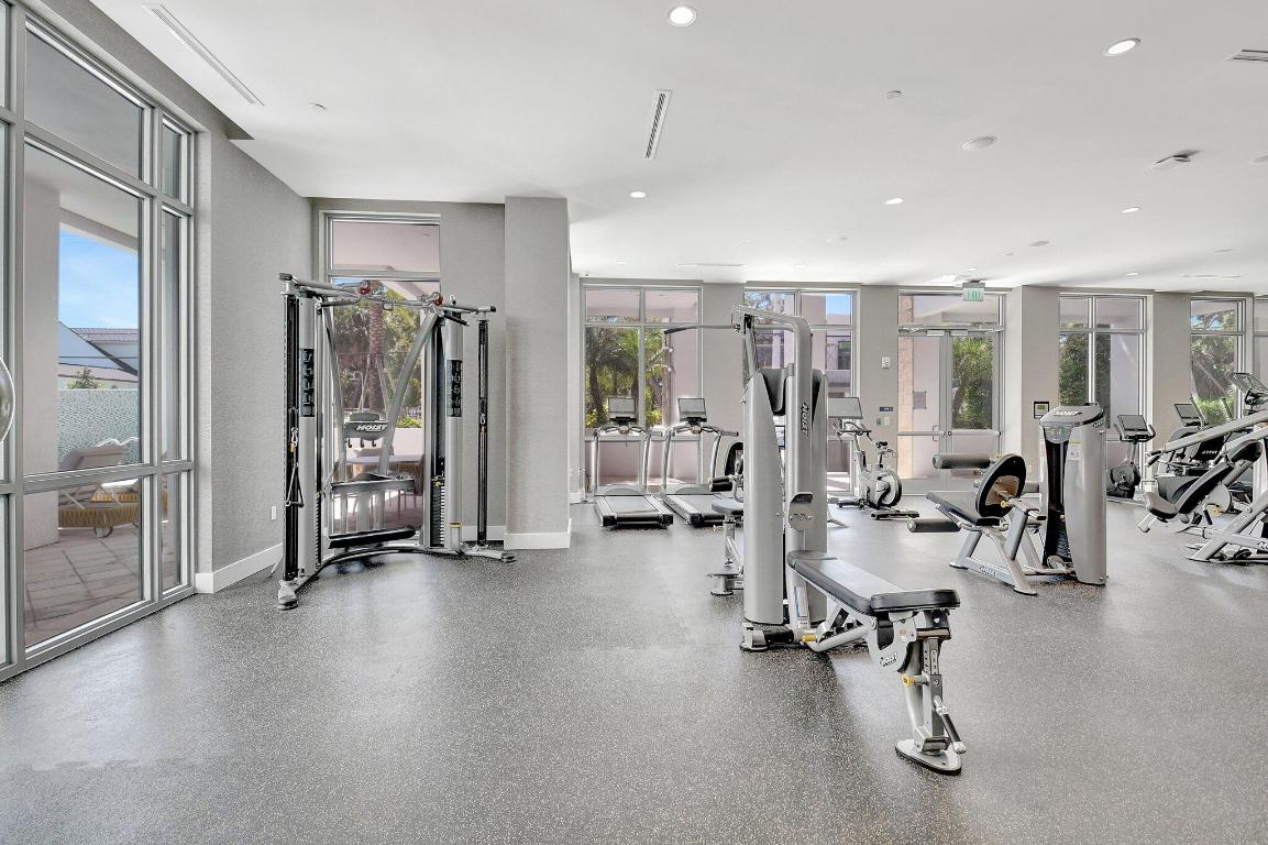 Royal Palm Residences - Residential