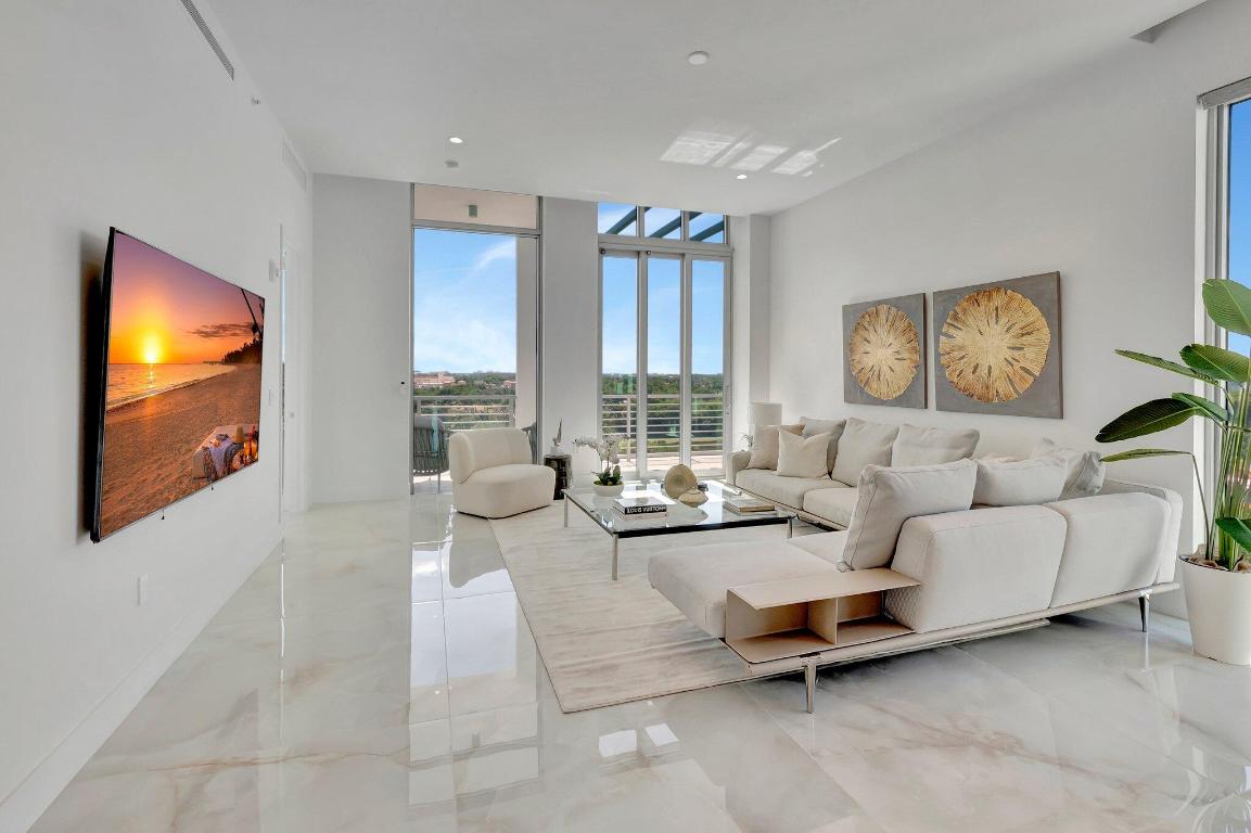 Royal Palm Residences - Residential