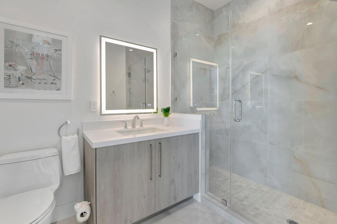 Royal Palm Residences - Residential