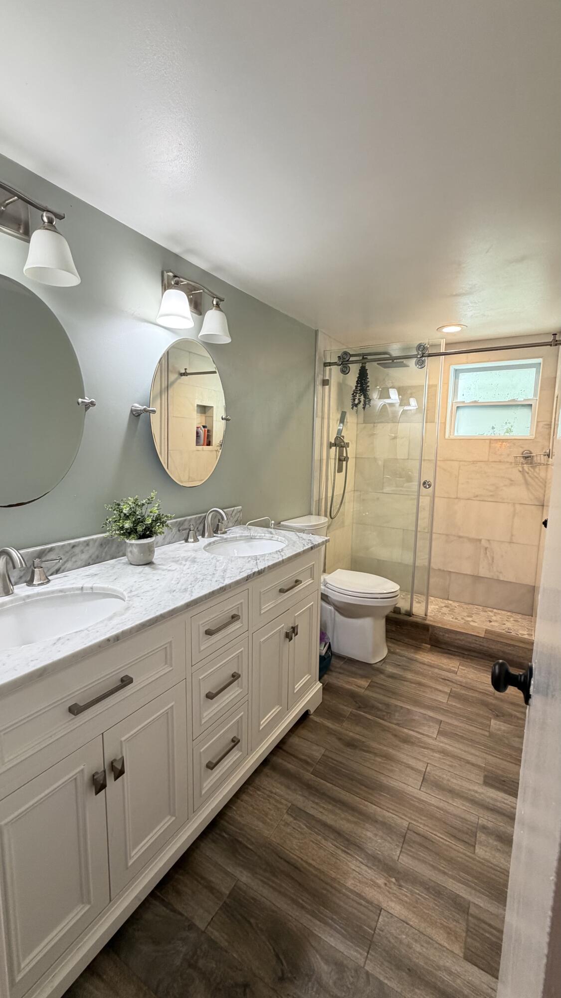 VILLAGE SQUARE CONDO - Residential