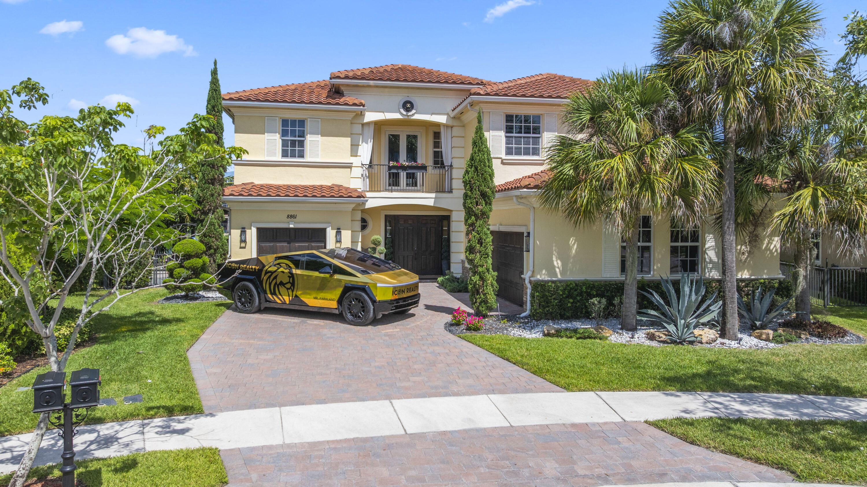 DEBUYS PLAT - Residential