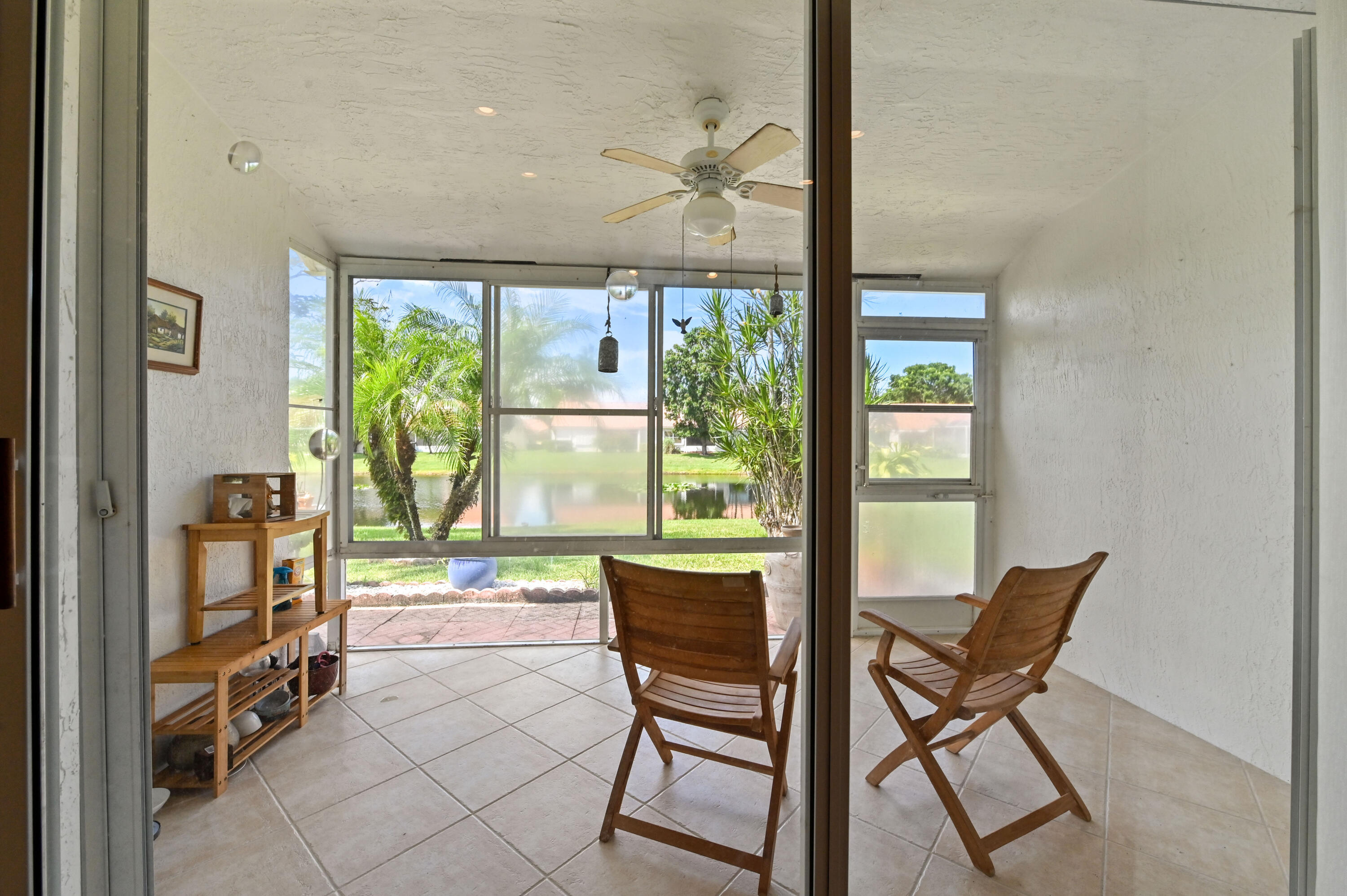 FLORAL LAKES 1 - Residential Lease