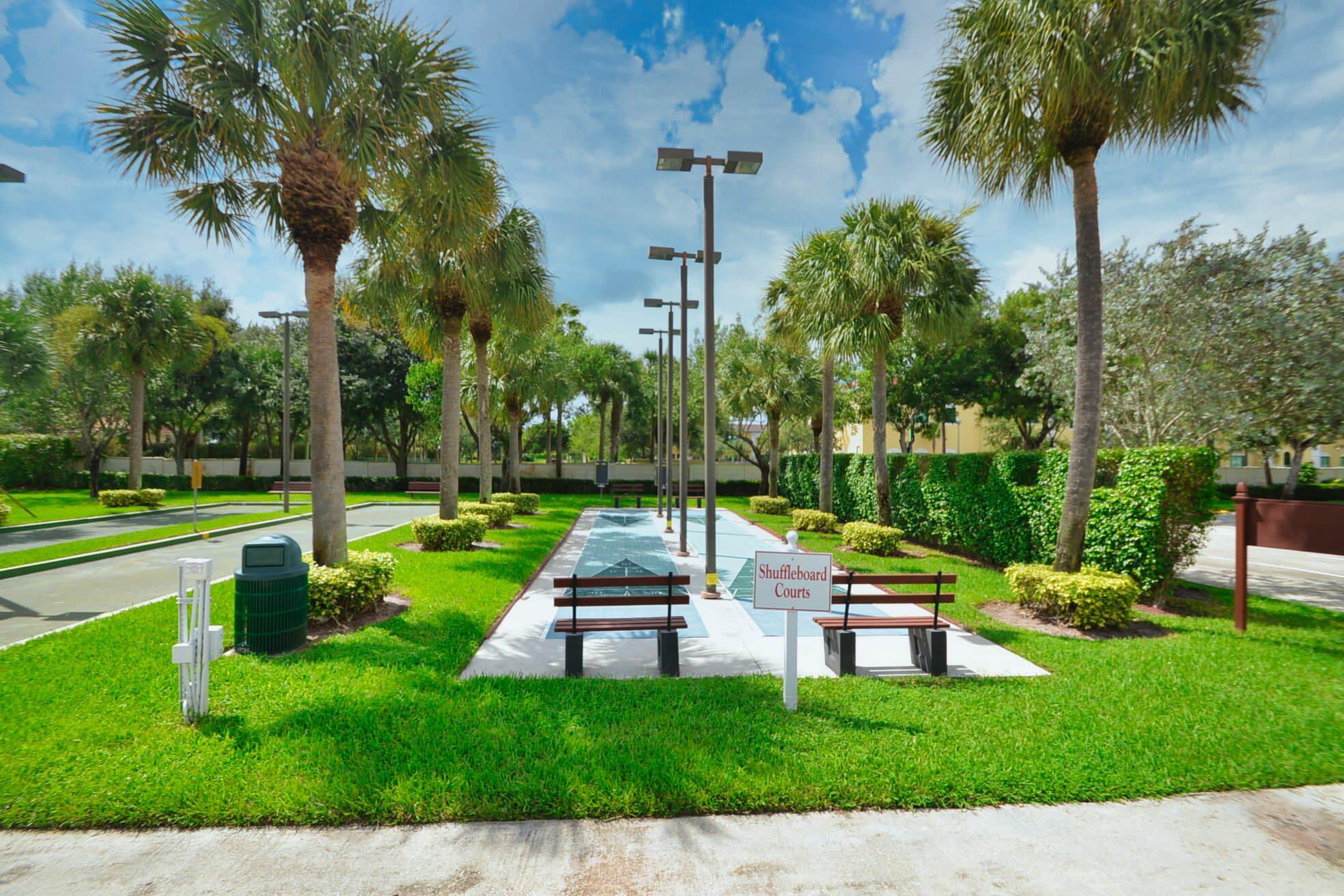 FLORAL LAKES 1 - Residential Lease