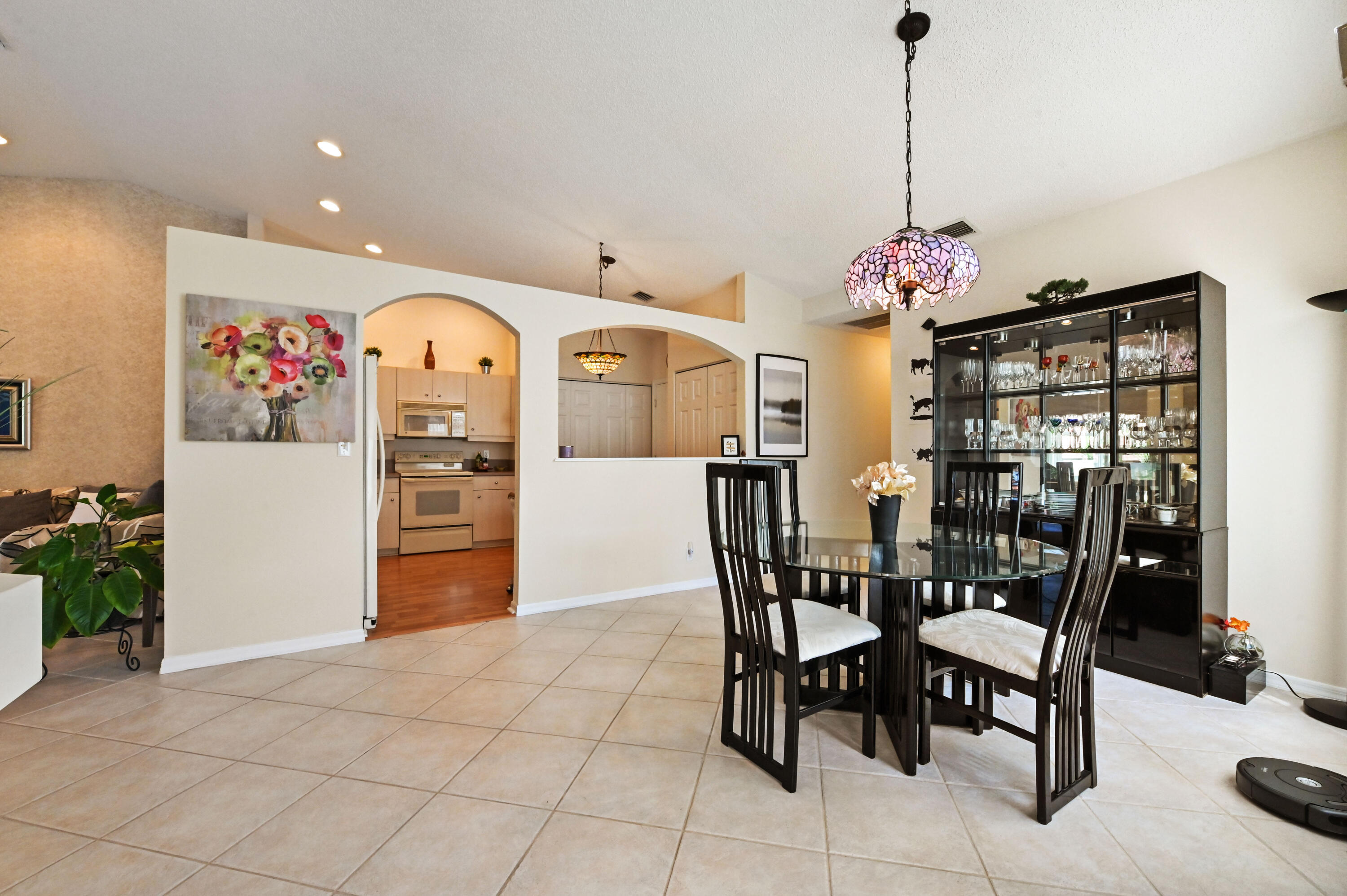 FLORAL LAKES 1 - Residential Lease