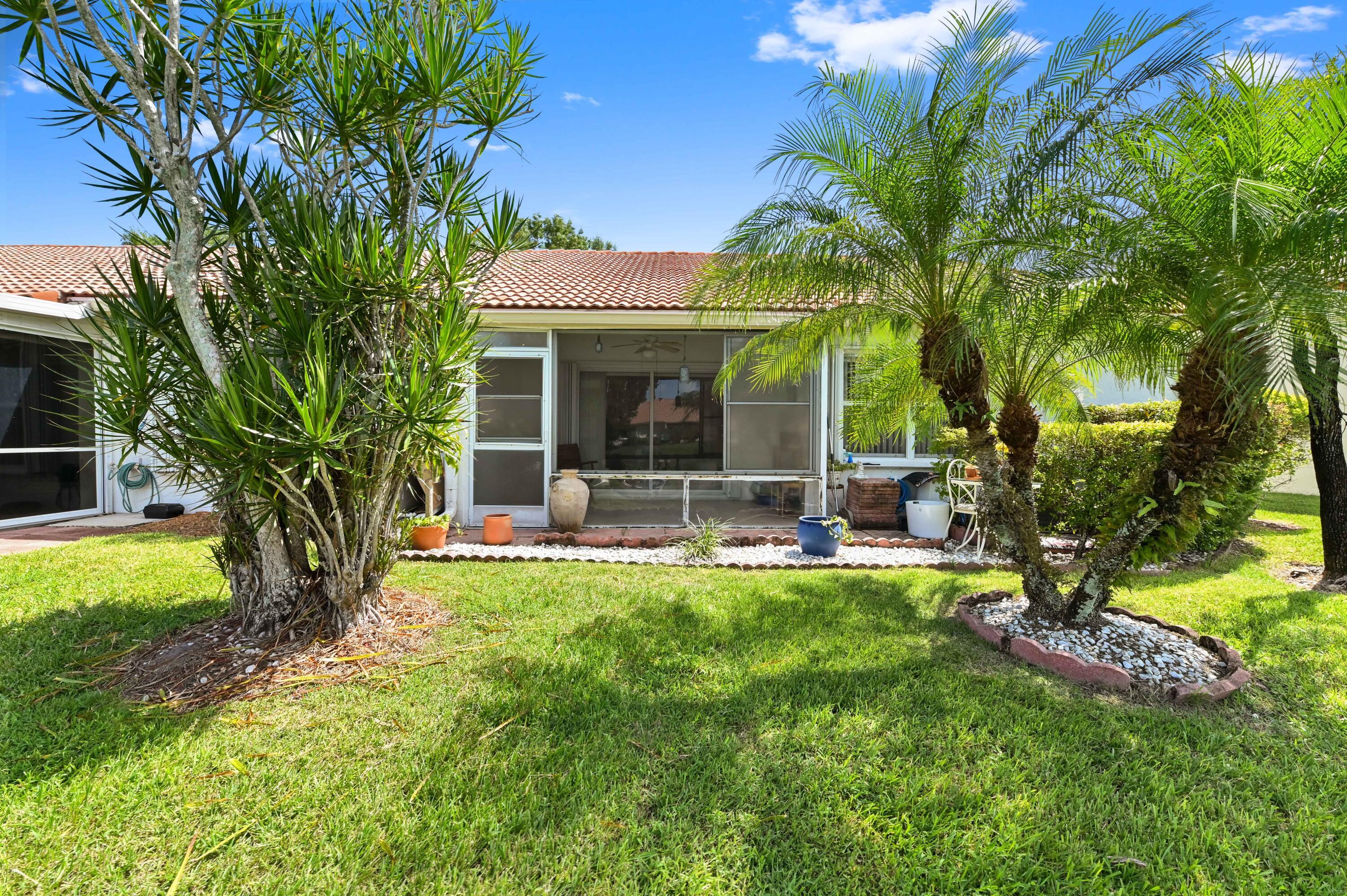 FLORAL LAKES 1 - Residential Lease
