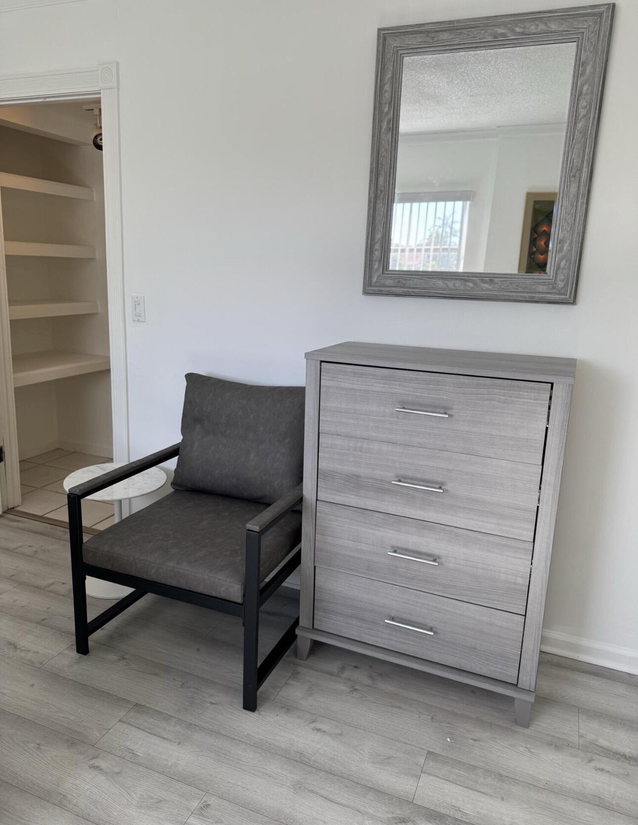 VIKING ARMS CONDO - Residential Lease