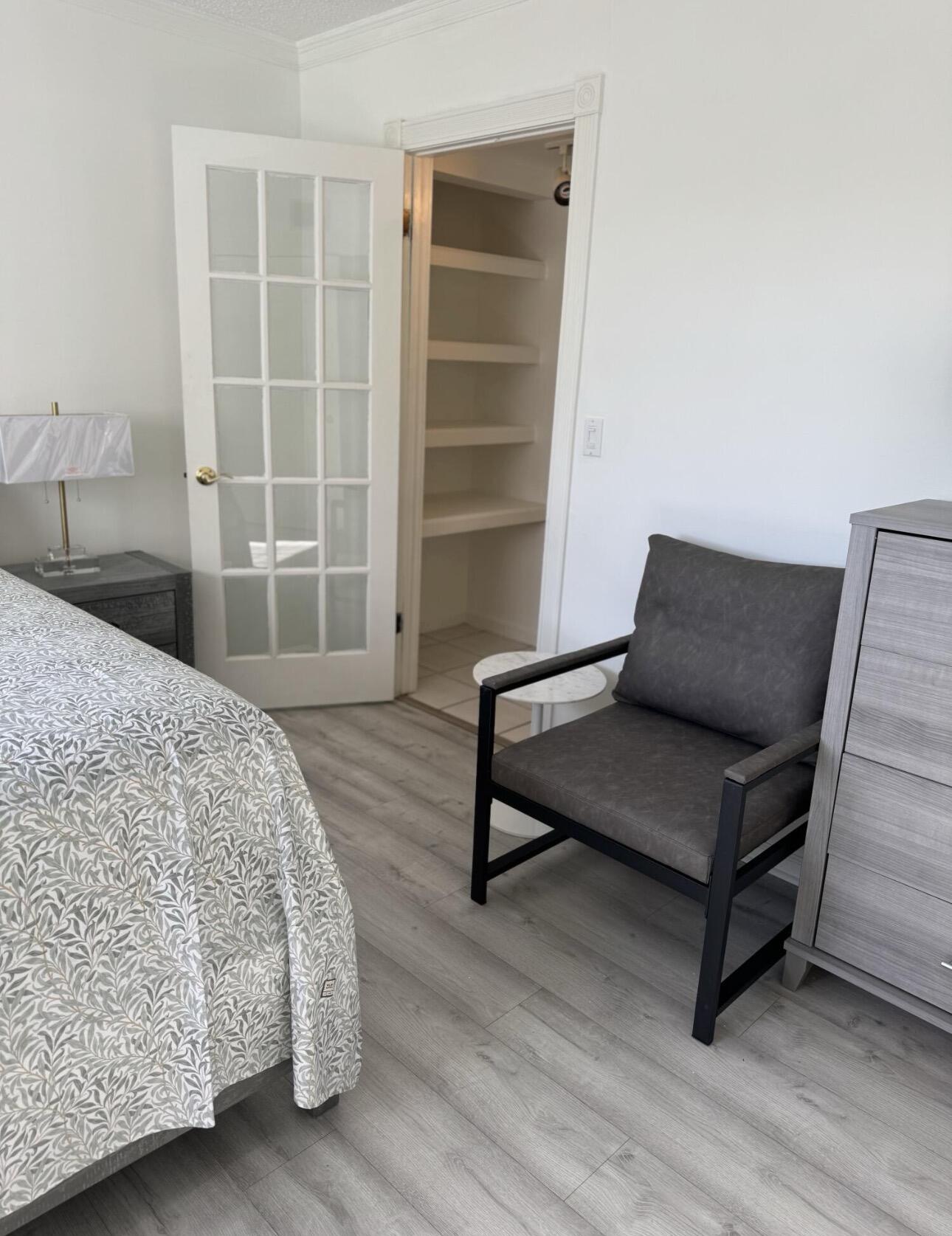 VIKING ARMS CONDO - Residential Lease