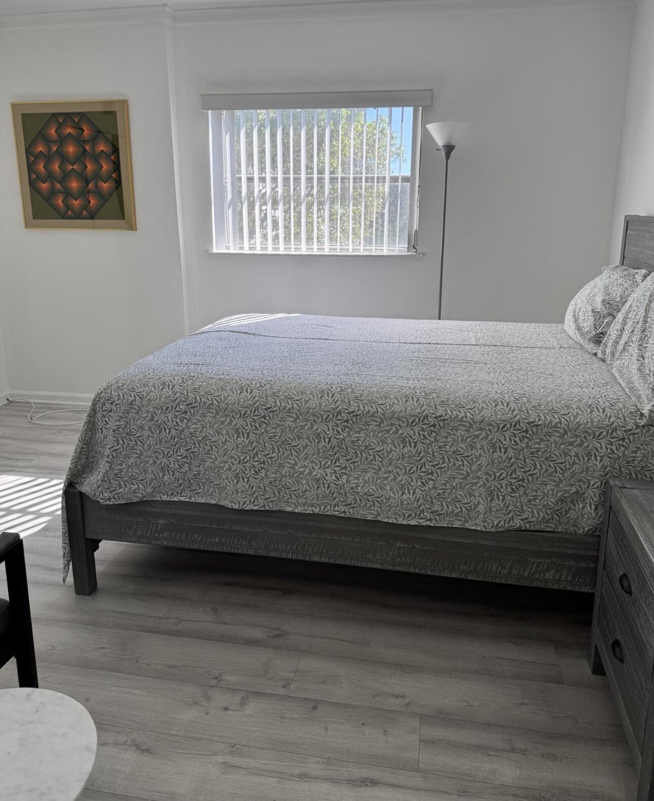 VIKING ARMS CONDO - Residential Lease