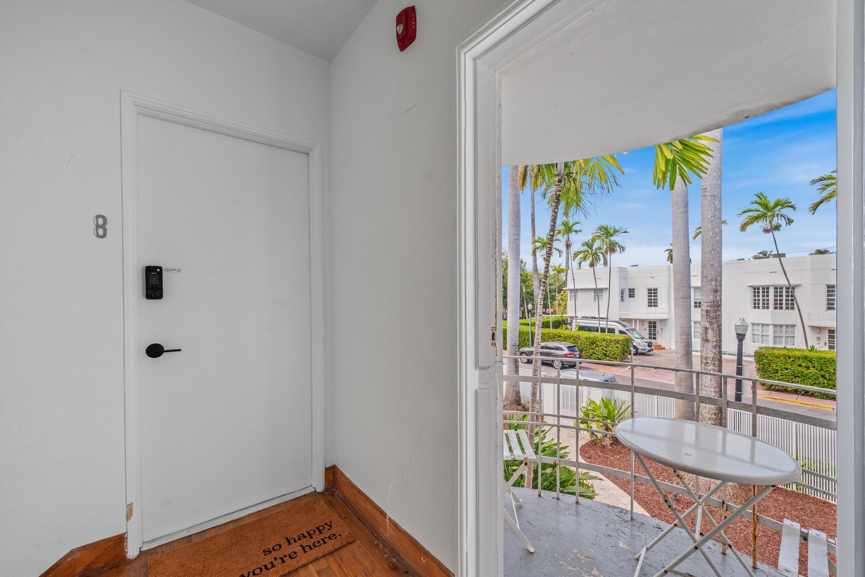 ESPANOLA COURT CONDO - Residential