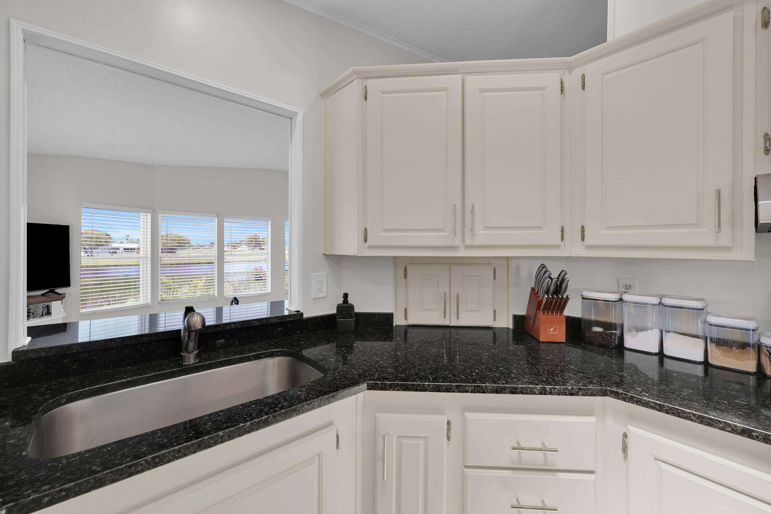SAVANNA CLUB PLAT III - Residential Lease