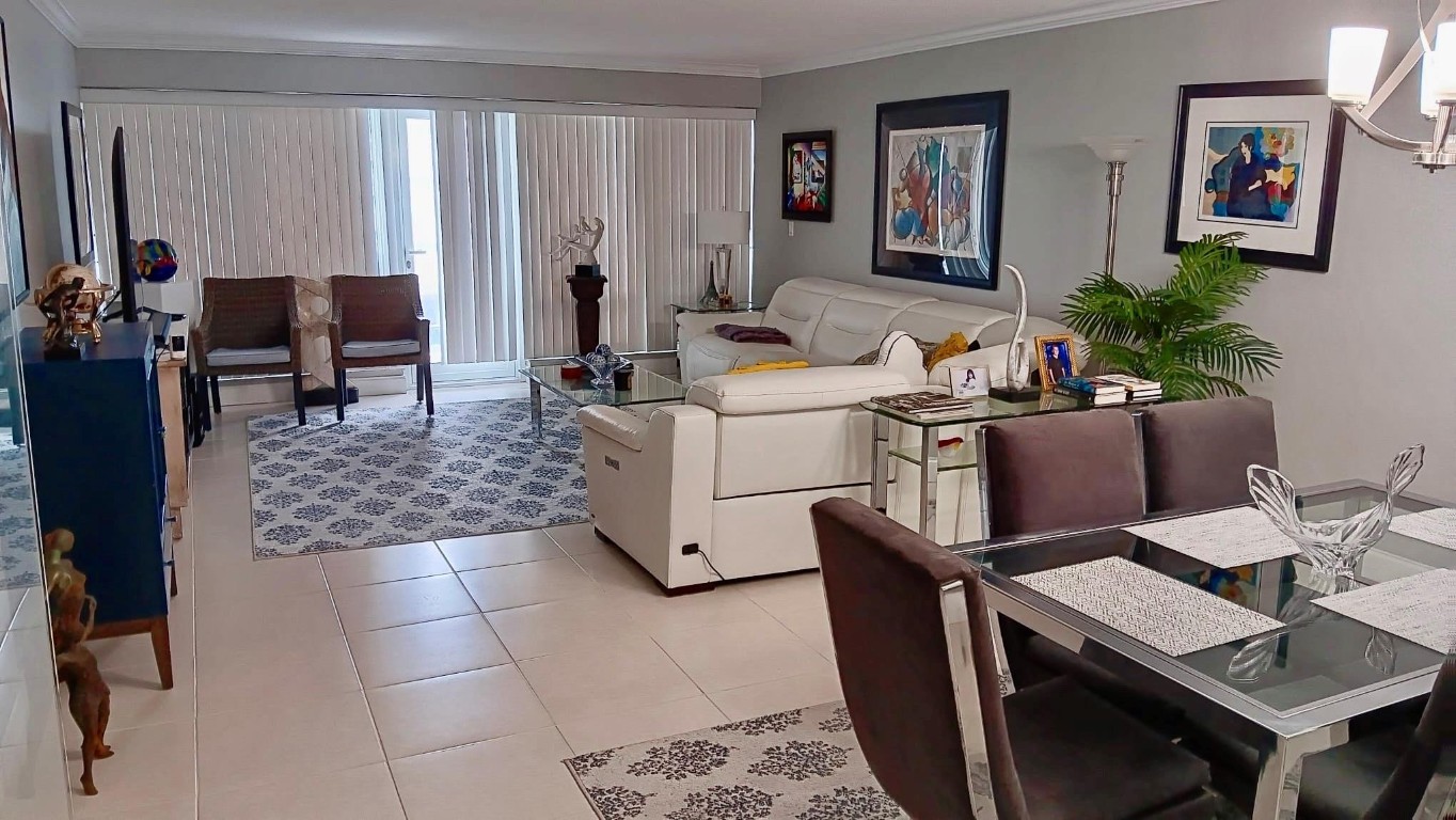 THE GALLEON CONDO - Residential