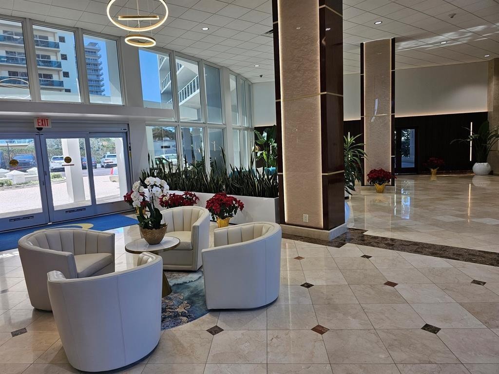 THE GALLEON CONDO - Residential
